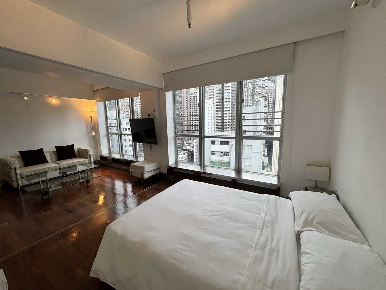 The Soho Serviced Apartment - 6.jpeg