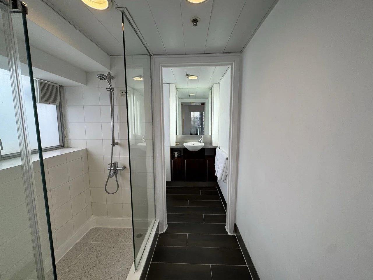 The Soho Serviced Apartment - 7.jpeg
