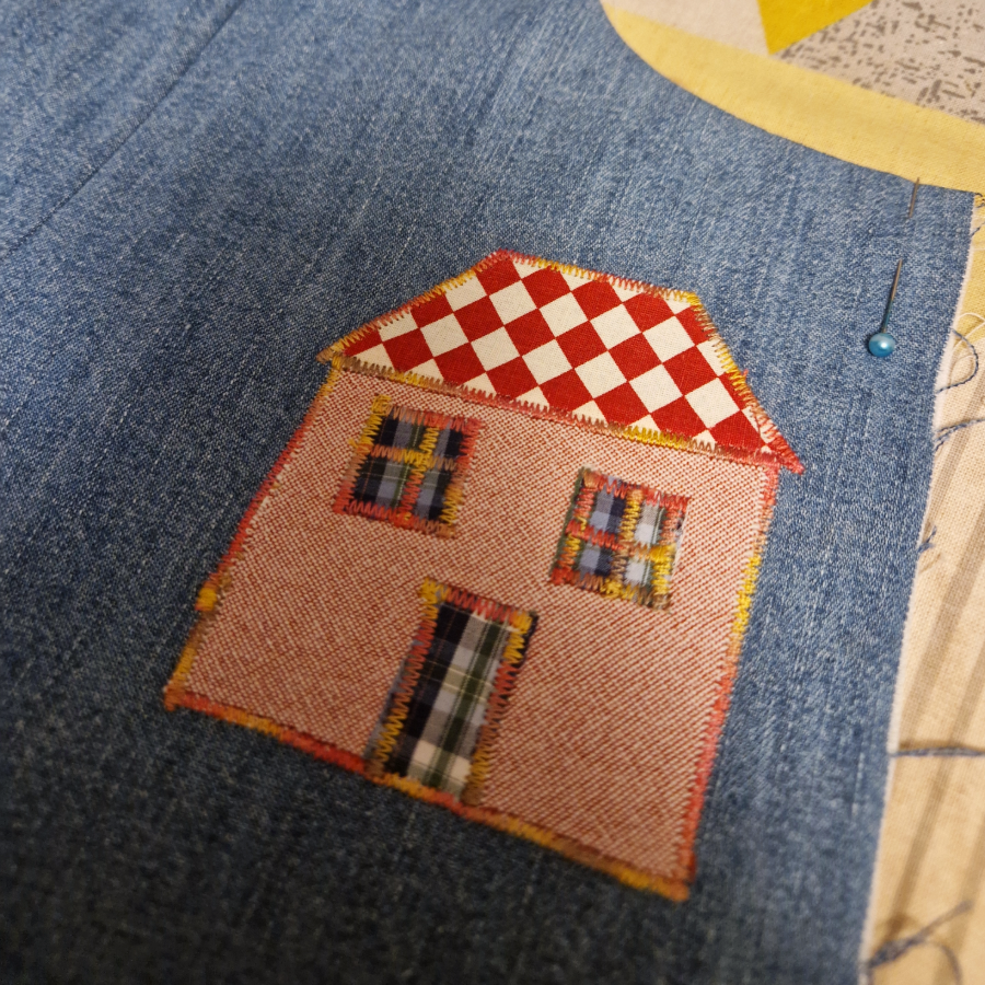 Destasher - Sleepy Rabbit - Applique Fabric.png