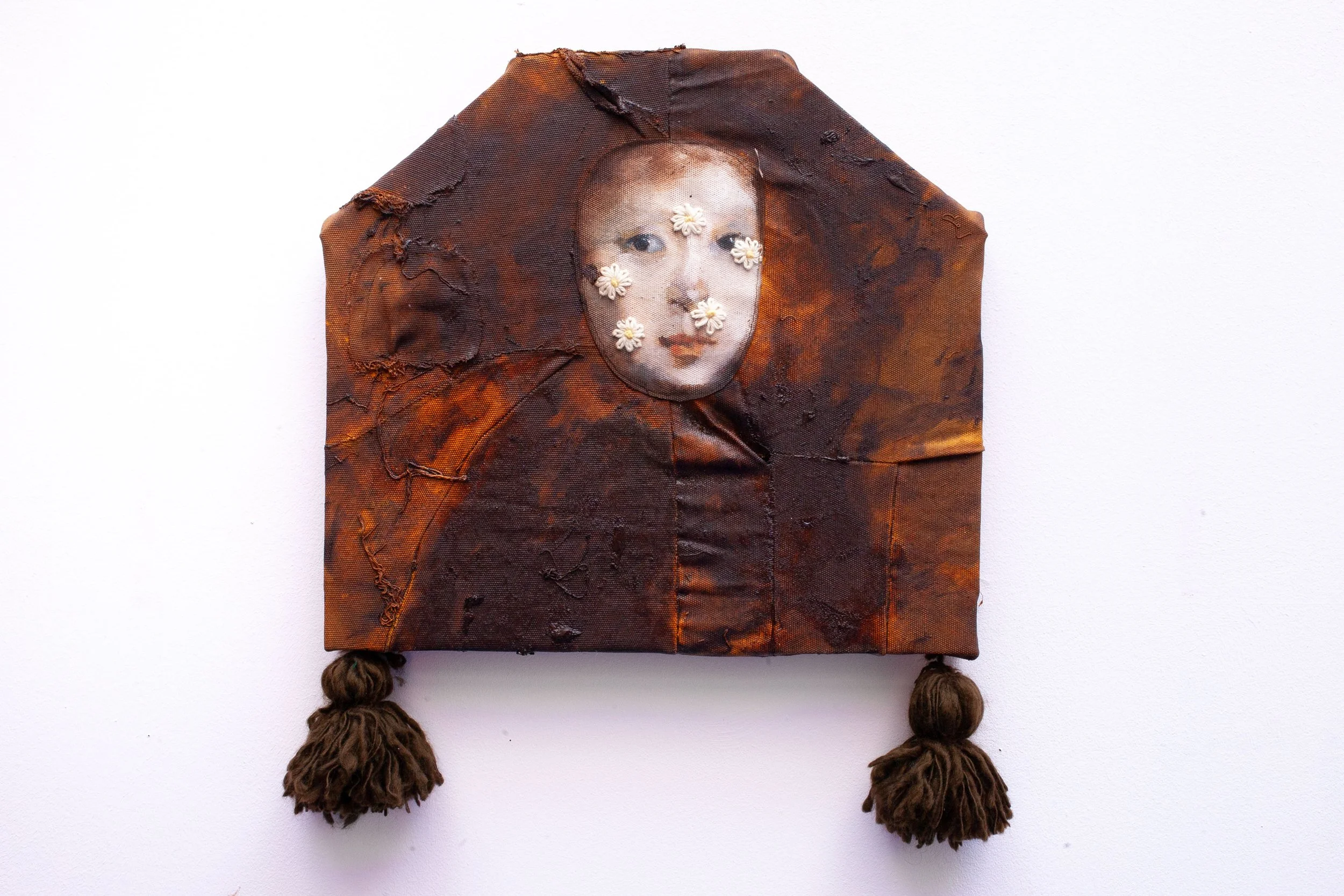 Margarita Bajo Tierra, 2024, oil on canvas, 50 x 55 cm