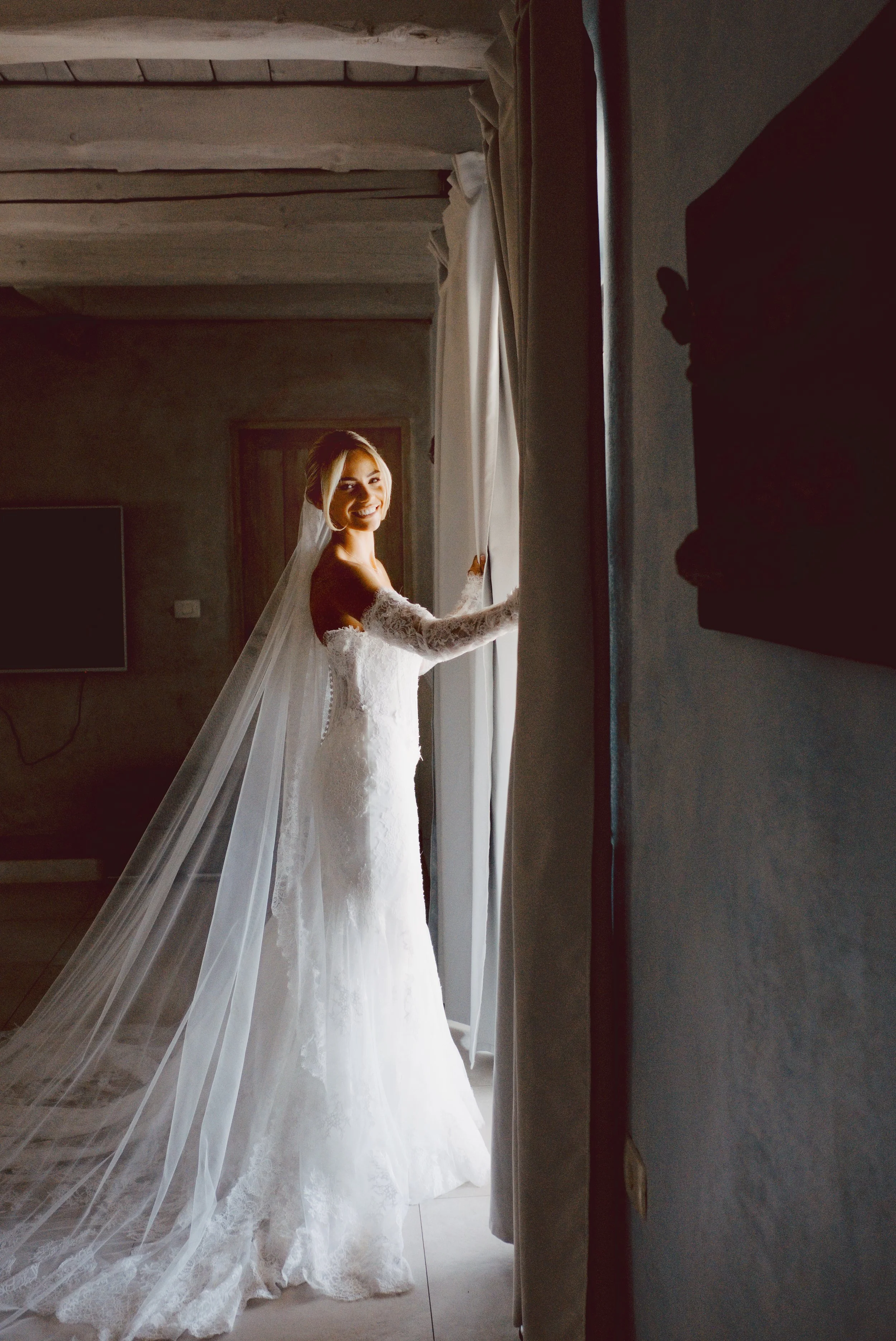Jessica_James_weddingday_Instudio-0035.jpg