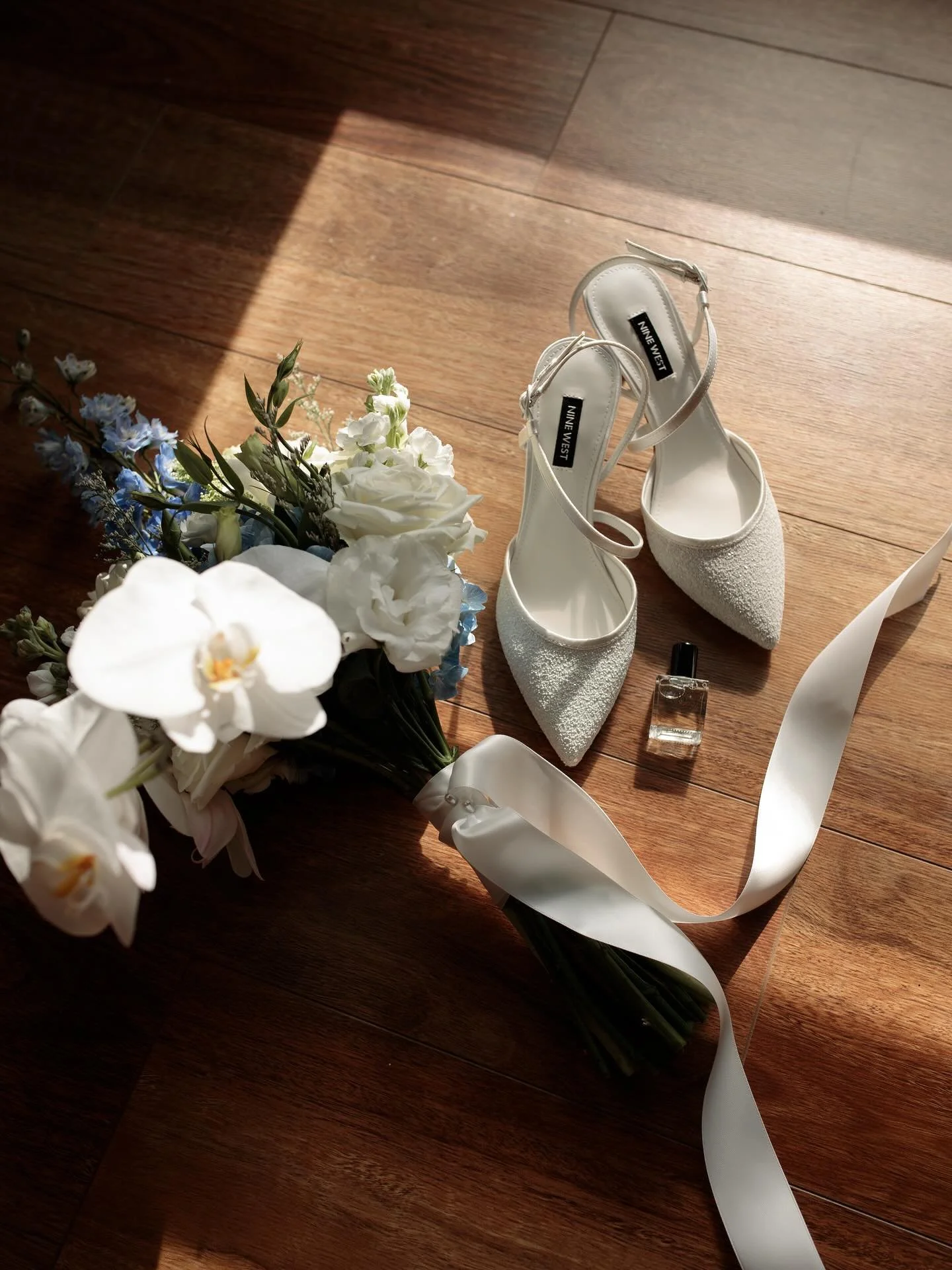 Pretty little details…