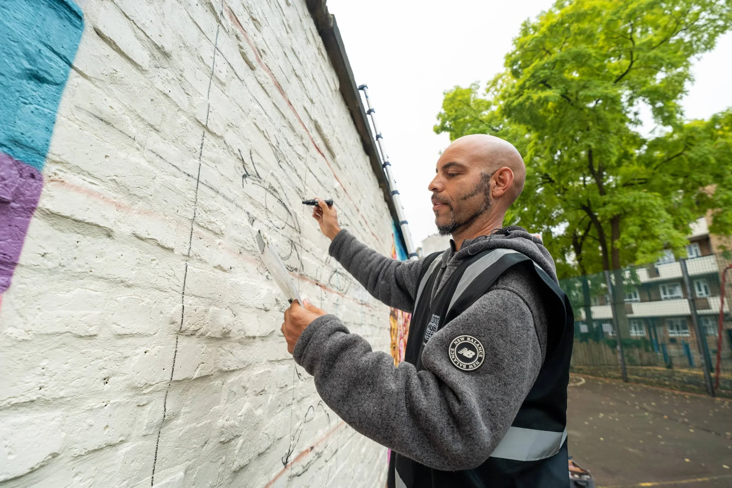 AT003_brave-arts_london-mural-festival-2.webp