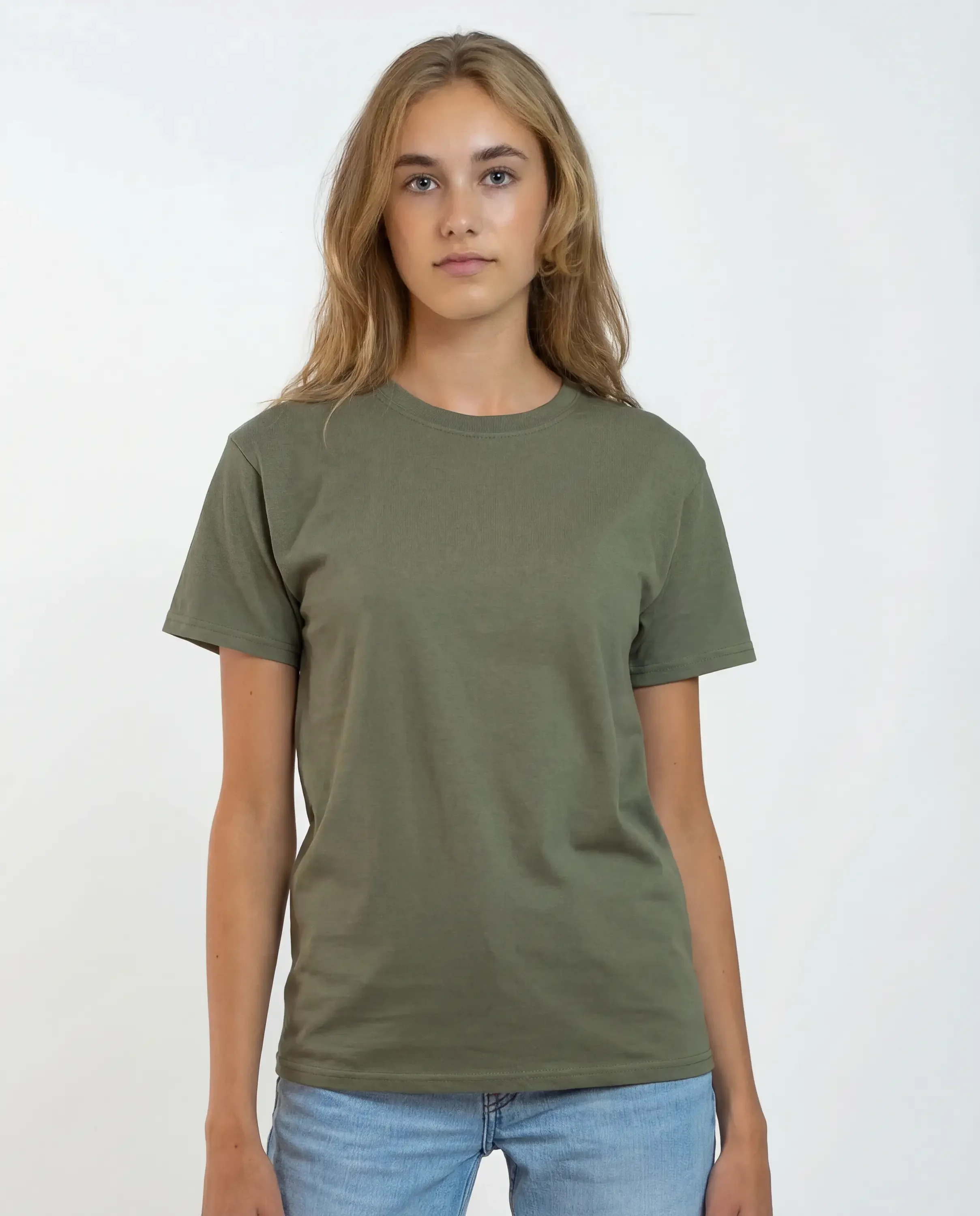 Harry_classic_olive_web01.webp