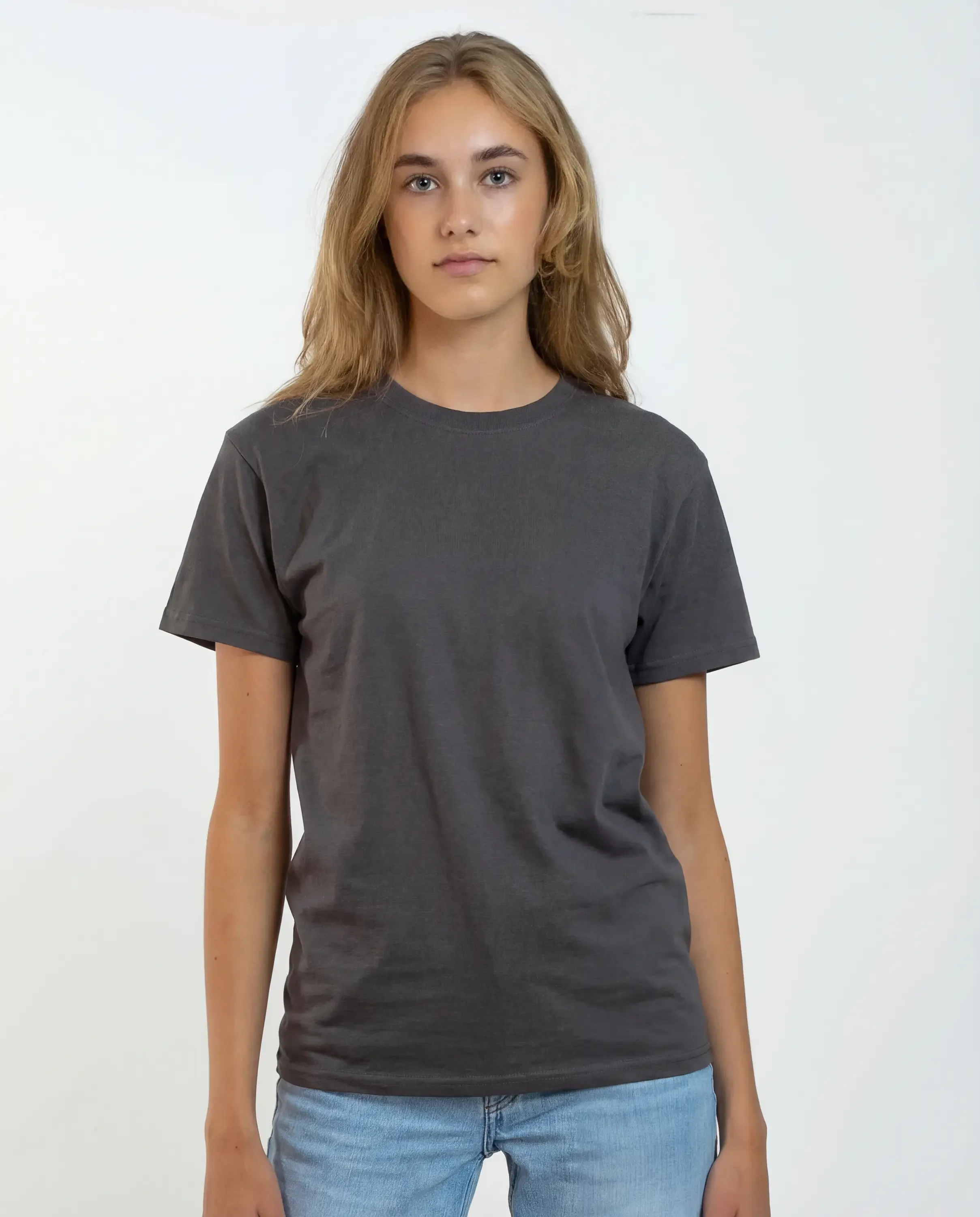 Harry_black_web01.webp
