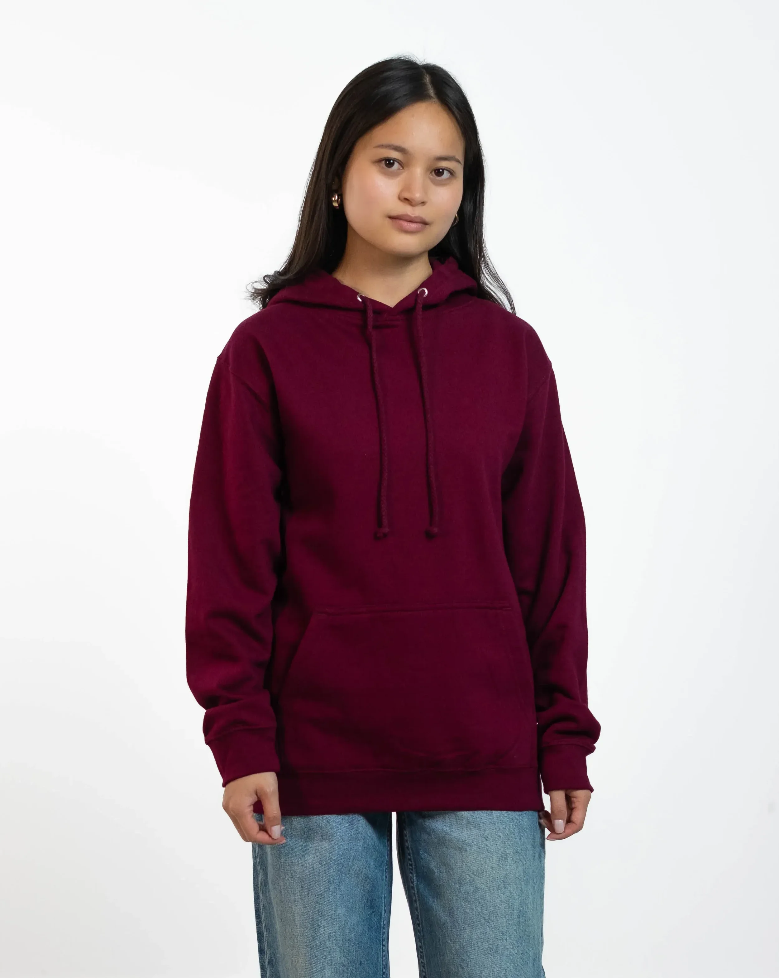 Willi_burgundy_web01.webp