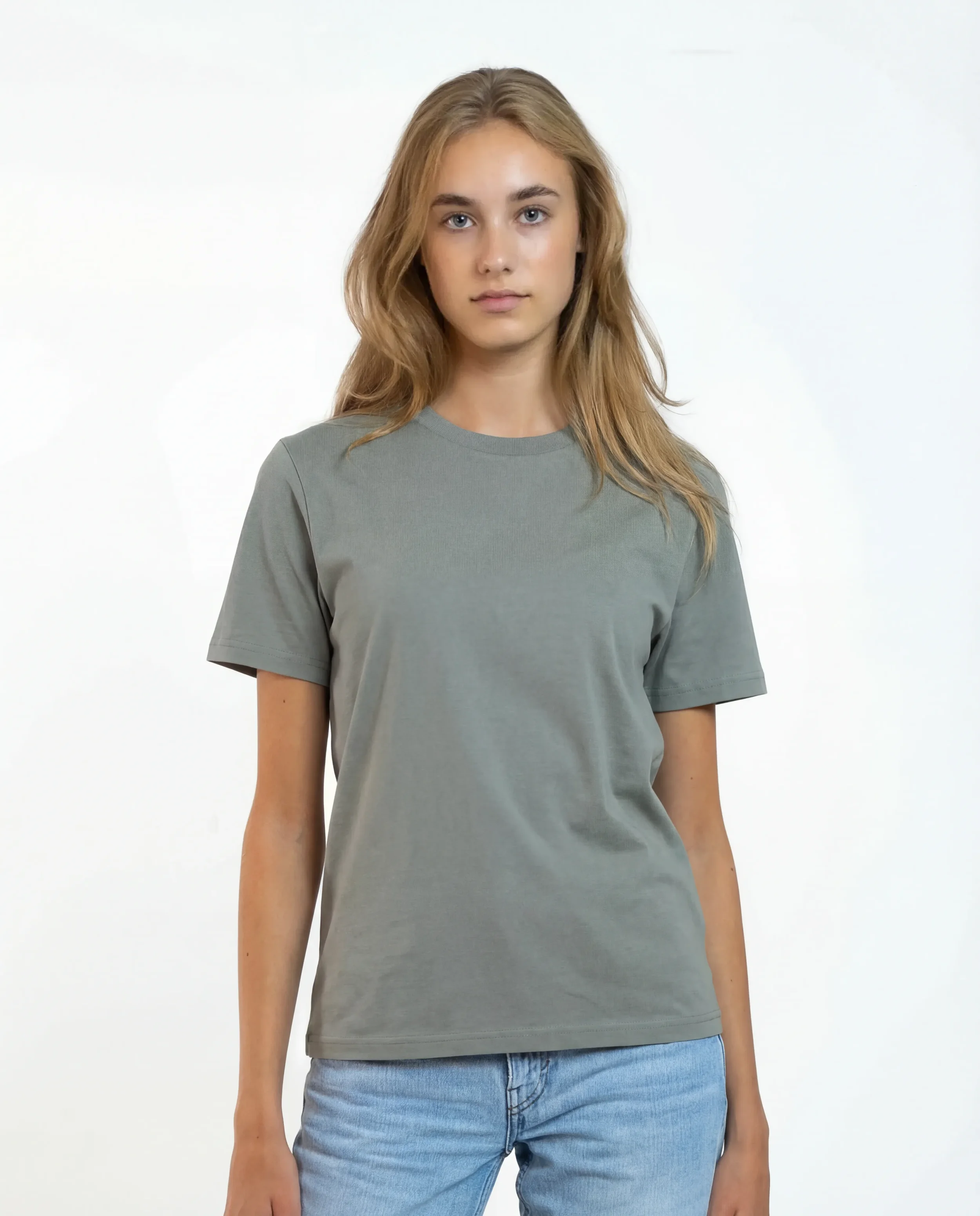 Eleven_Misty Grey_web01.webp