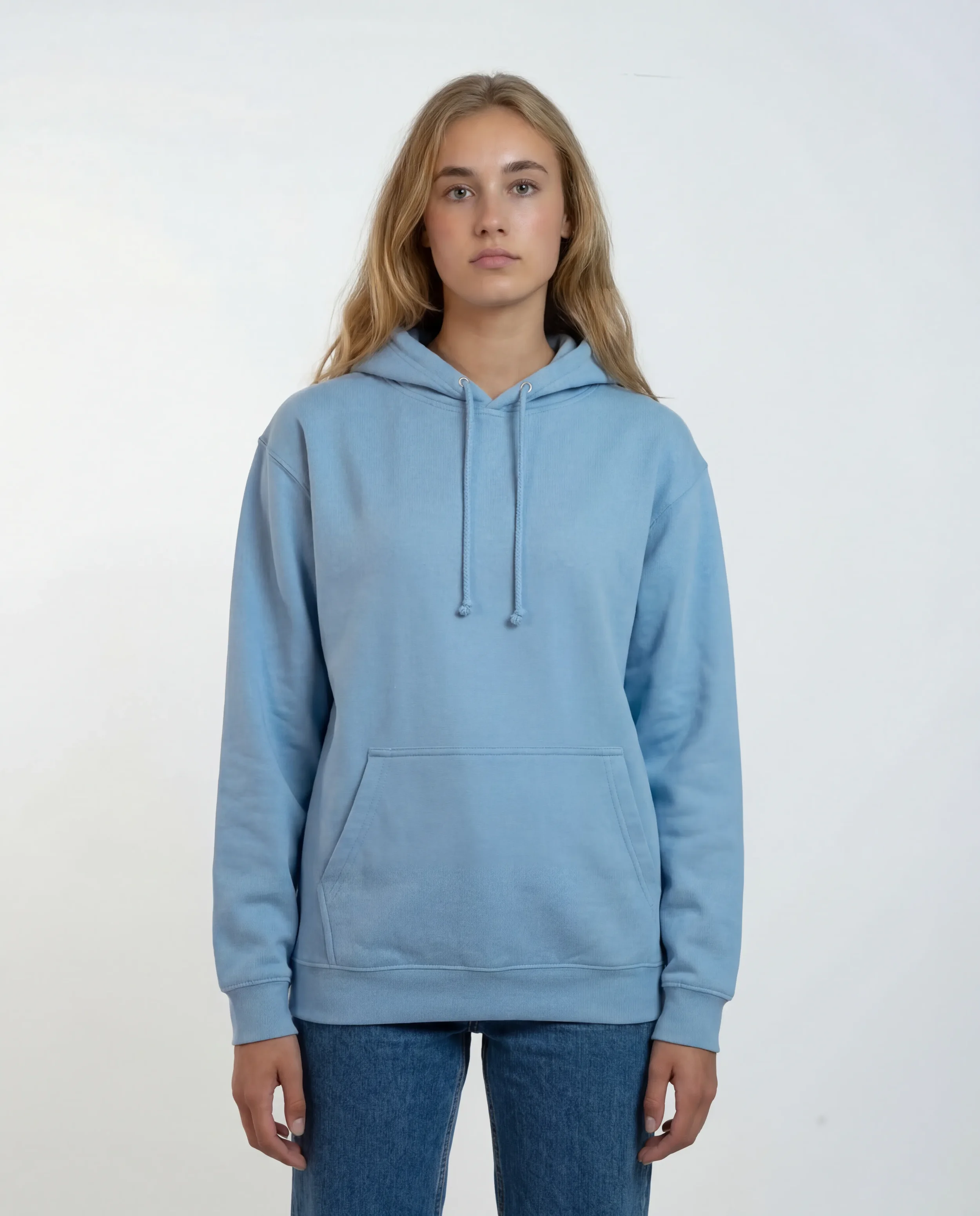 Willi_sky_blue_web03.webp