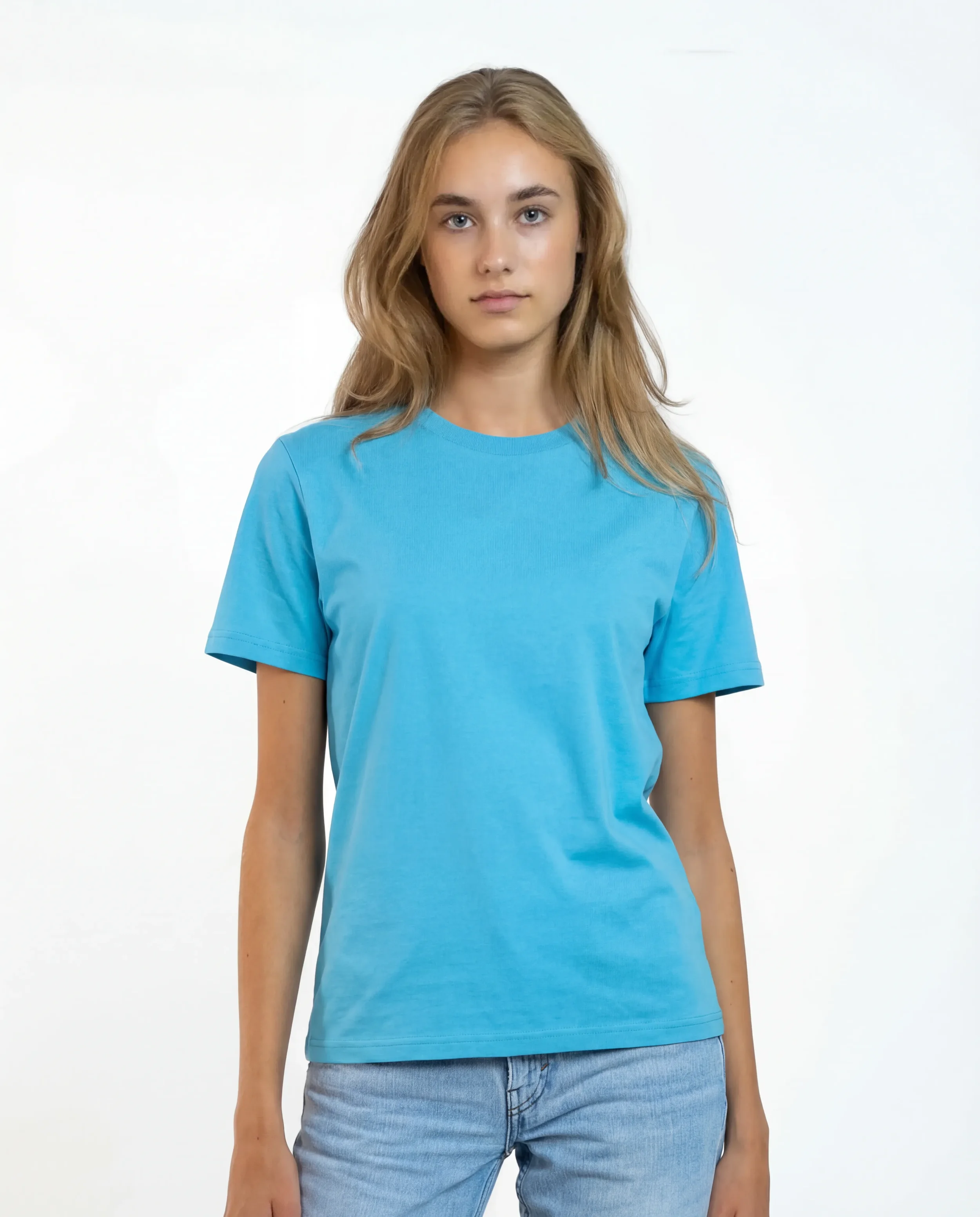 Eleven_Aqua Blue_web01.webp