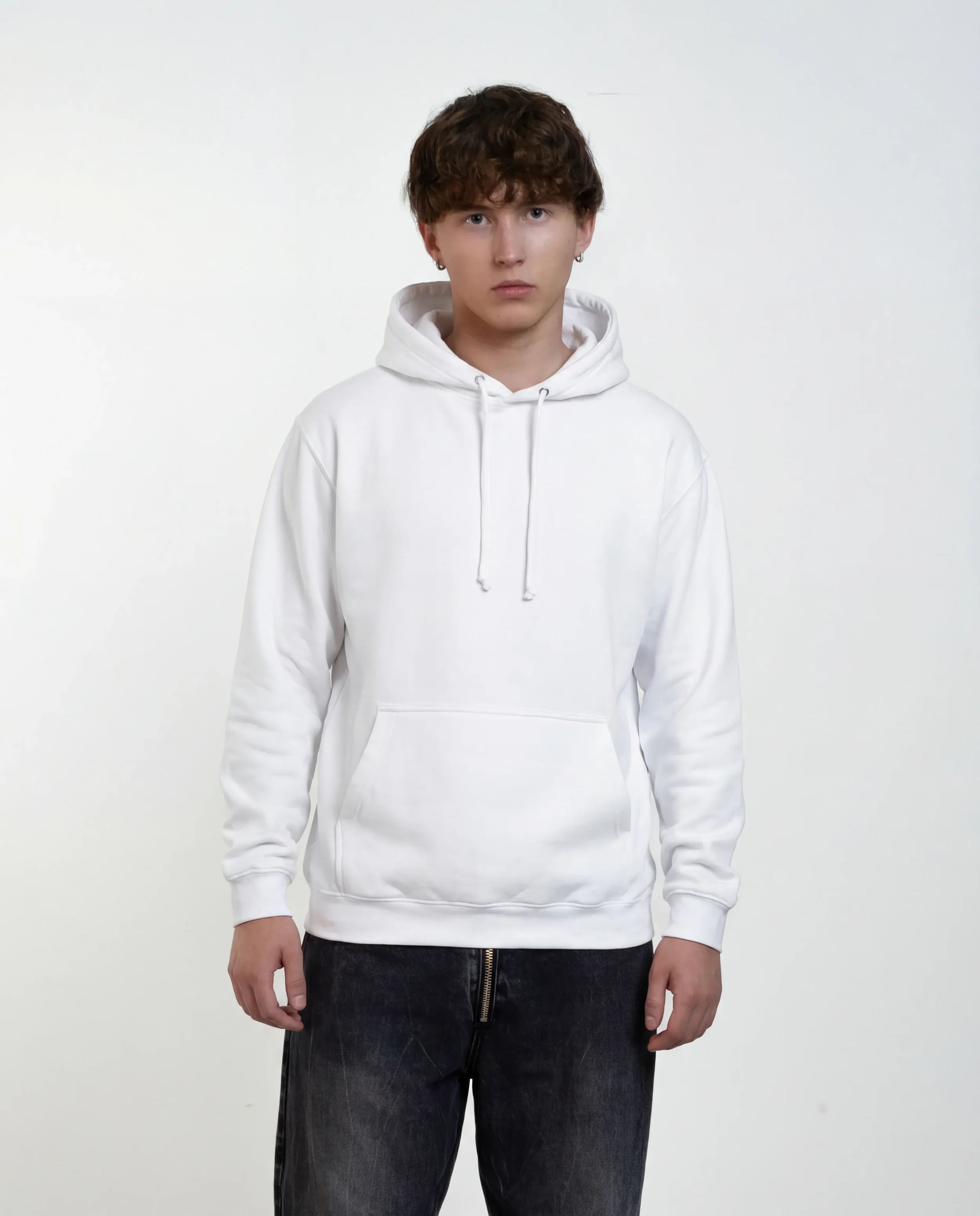Willi_Artic_White_web01.webp