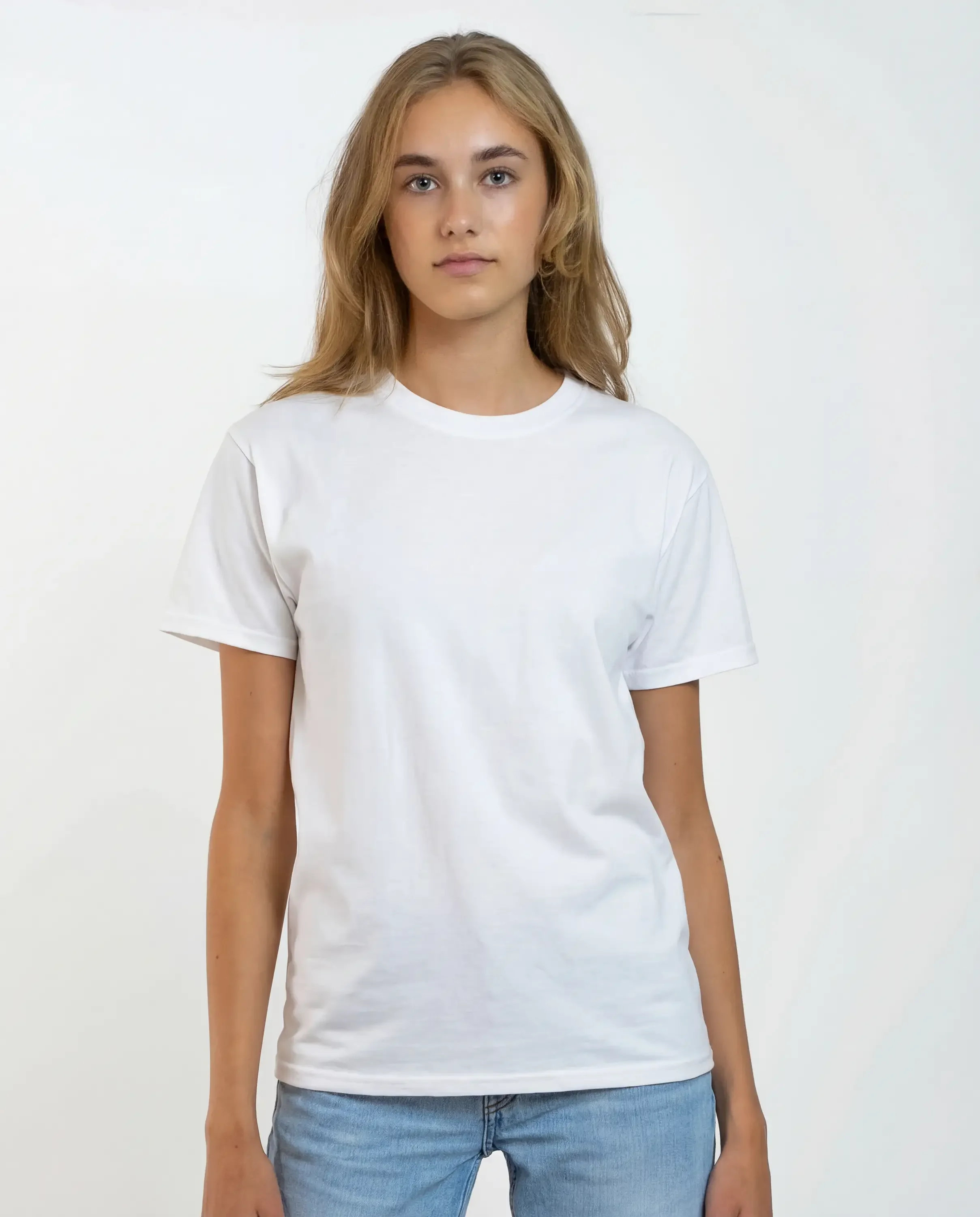 Harry_white_web01.webp