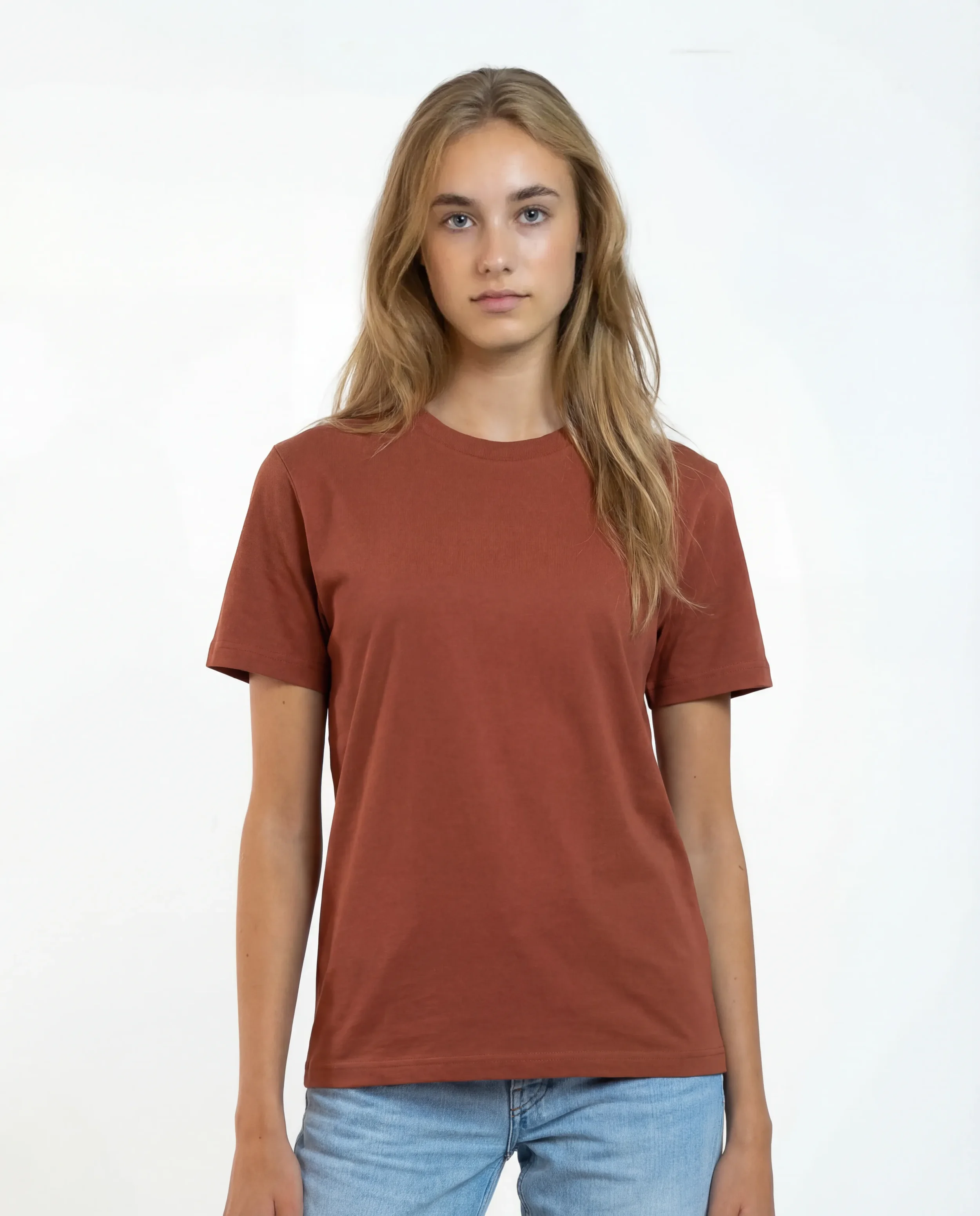 Eleven_heritage brown_web01.webp