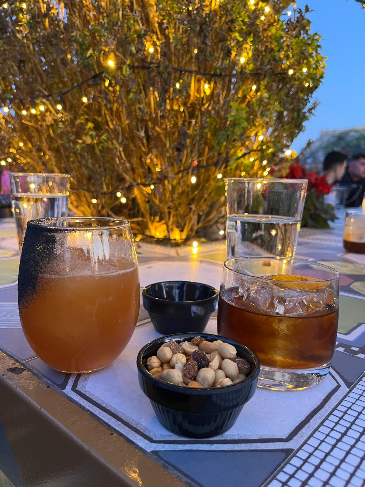 360 Cocktail Bar - Delicious cocktails!