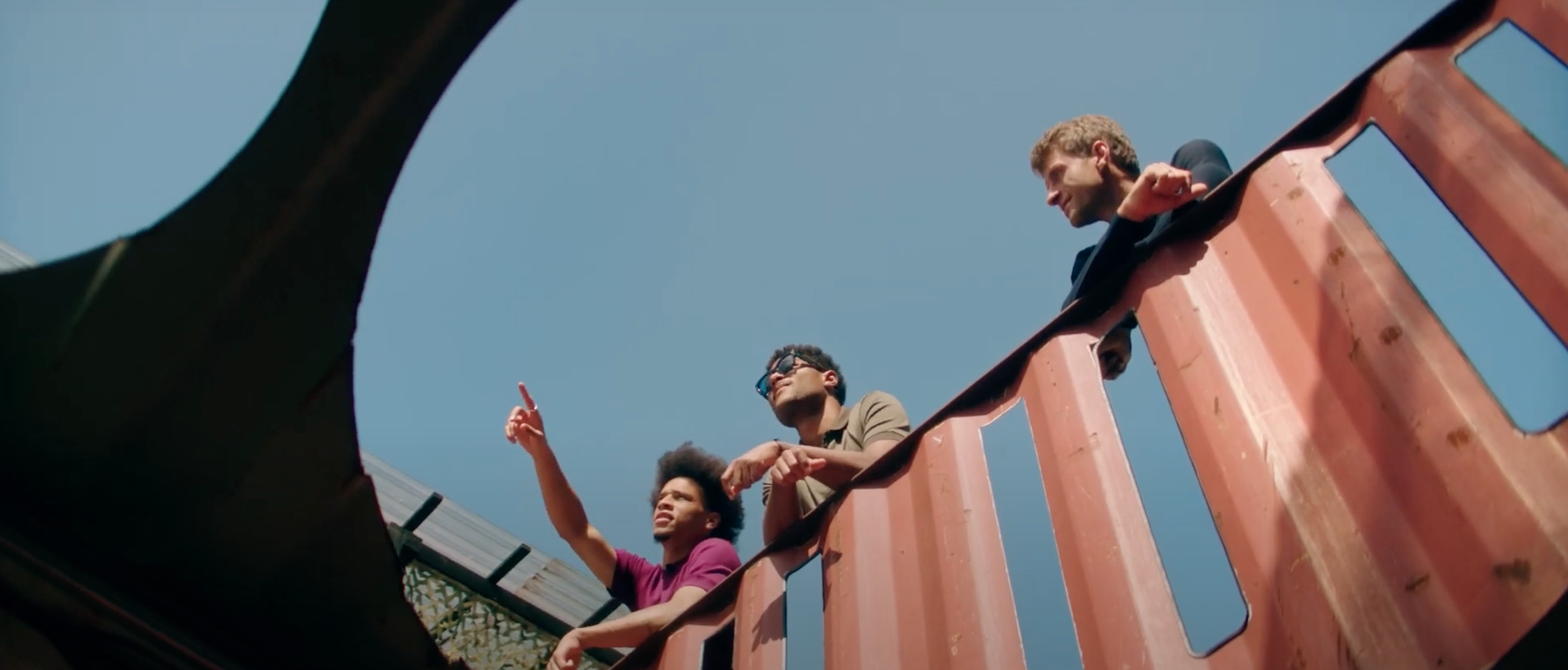 Leroy Sane und Serge Gnabry im Container Collective