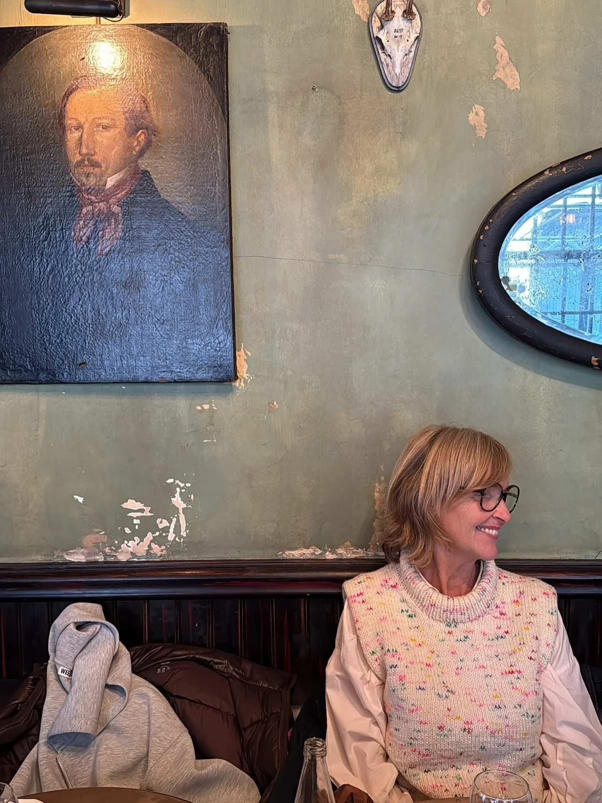 Frokost ude i byen 🍴💖🇫🇷
B&aring;de fredag, l&oslash;rdag og s&oslash;ndag er vi selvf&oslash;lgelig afsted og opleve Paris hvor byen er sk&oslash;nnest. Sm&aring; spadserture hvor der b&aring;de er plads til at shoppe, beundre de smukke gader, be