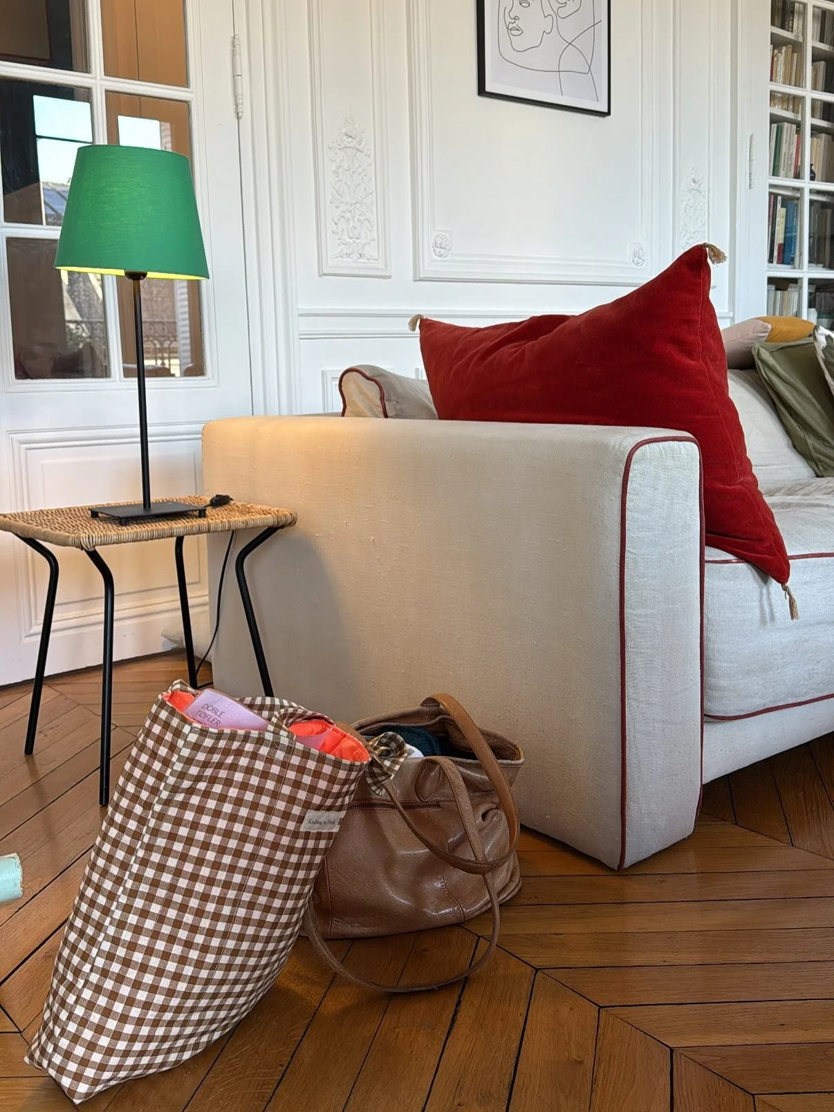 Her de sidste dage er I rigtig mange der er begyndt at f&oslash;lge os, tusind tak fordi I vil v&aelig;re med💖
Hvis du har lyst til at se masser af billeder af vores strikketour fra sidste uge s&aring; klik ind i H&oslash;jdepunkter, Day 1, 2 og 3
E