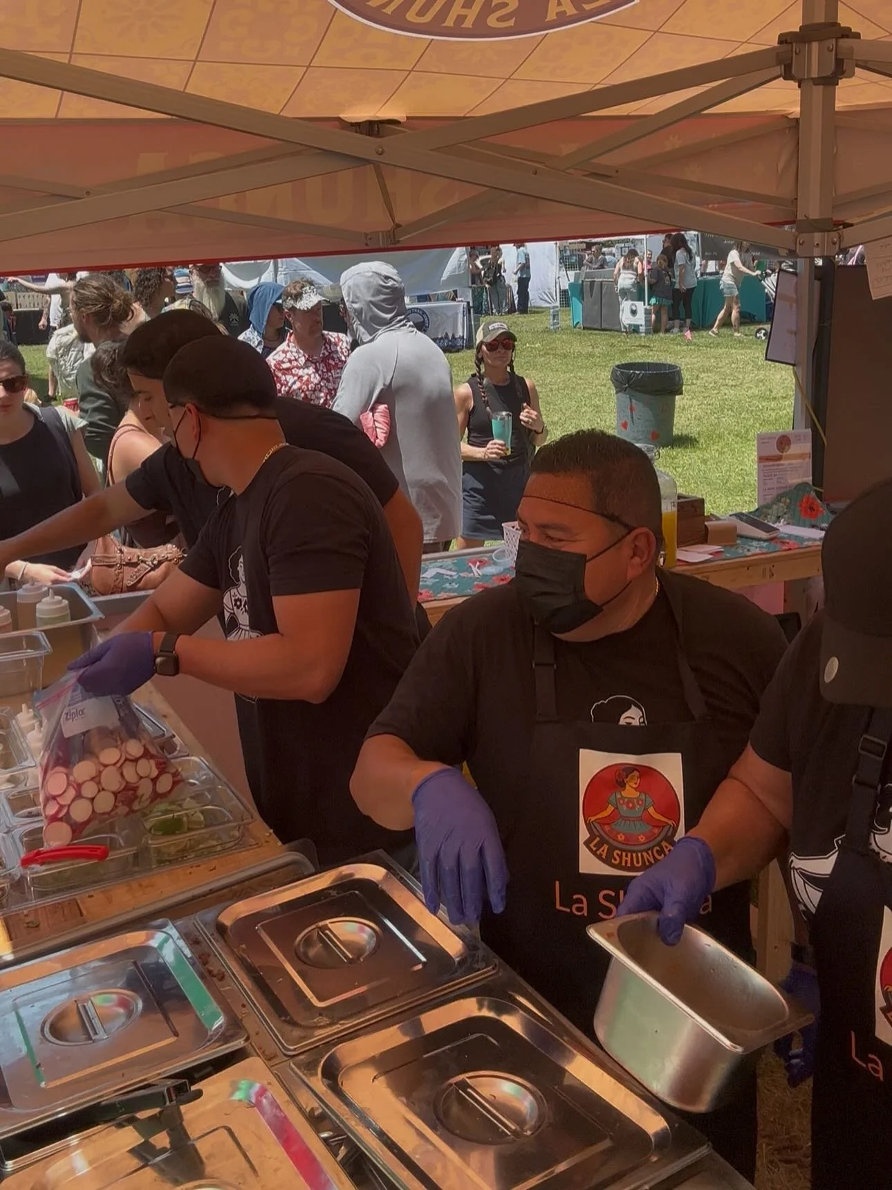 Appalachian Trail Days&hellip; what a weekend 🌮⛰️

Long lines, nonstop tacos, little sleep, and one unforgettable weekend for La Shunca.

Thank you to everyone who stopped by our tent, waited in line, supported our team, and showed us love all weeke