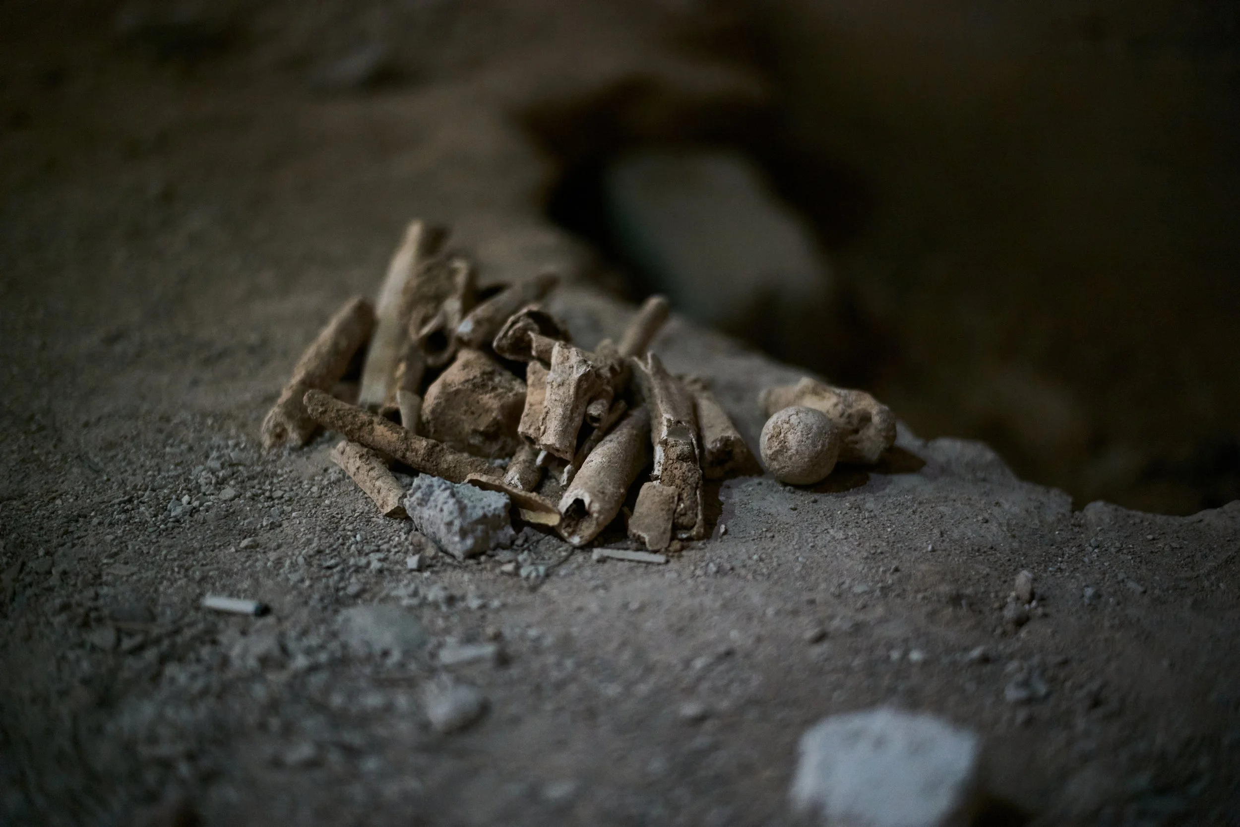 On 18 August 2025, Mohammed Reda Jalkhi, president of the Syrian National Commission for the Disappeared created in May 2025, declared, “We have a map listing more than 63 mass graves identified in Syria.” According to him, work was underway to creat