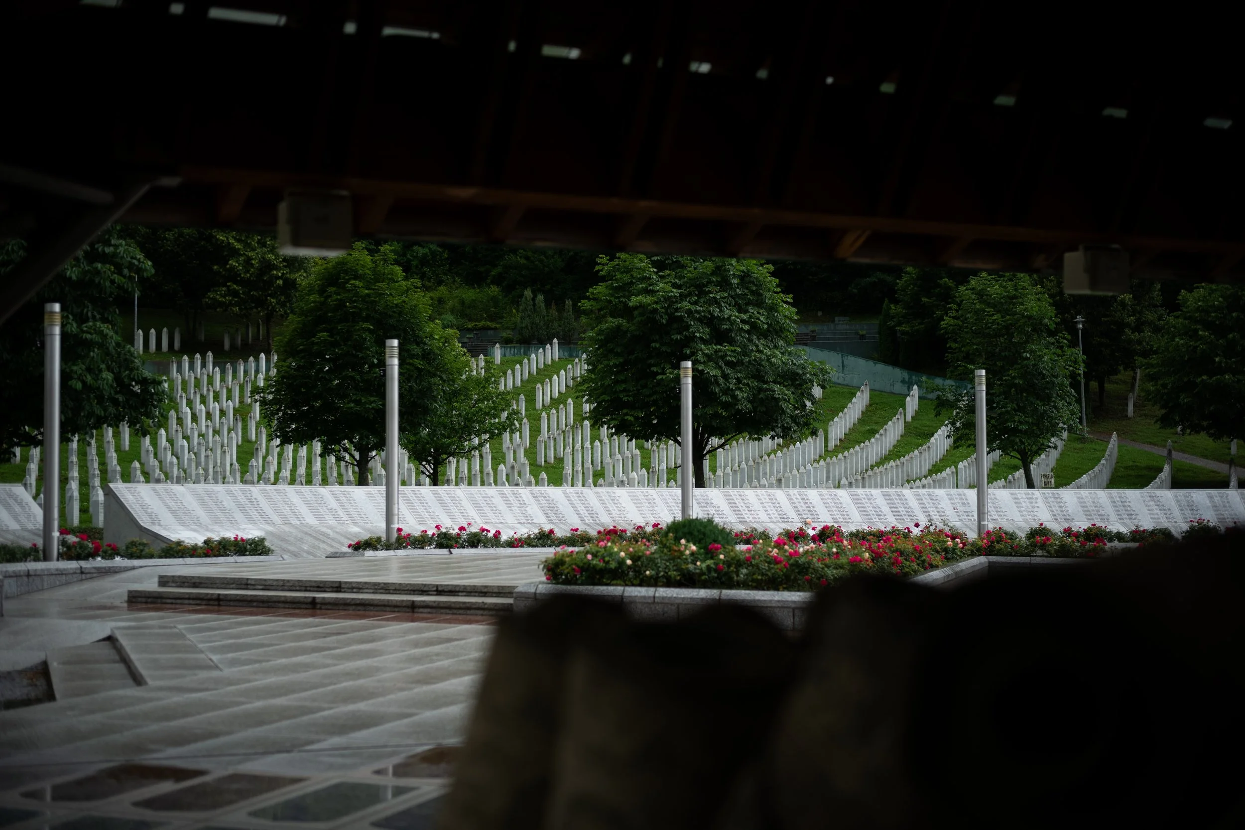 The Dutch UN base in Potočari, a town declared a security zone by the United Nations, hosted 400 Dutch peacekeepers who, at the time of the massacre, did not protect the civilians in this zone and allowed the separation of men and women, after which 
