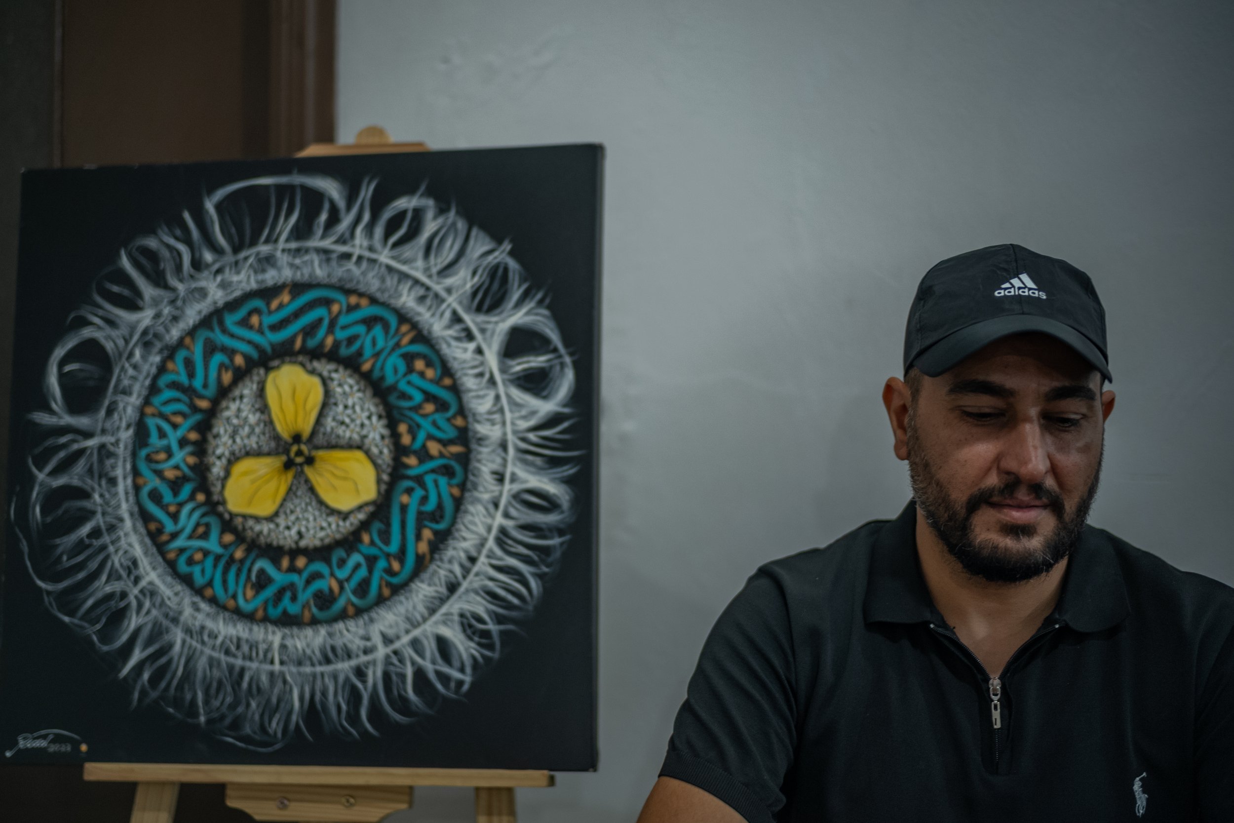 Fares Amanajid, member of “Don’t Suffocate the Truth” in Syria, was a paramedic in Jobar and witnessed the first chemical attacks on the front lines. Sent on an emergency mission to Zamalka on August 21, 2013, he still remembers the chaos and the cou