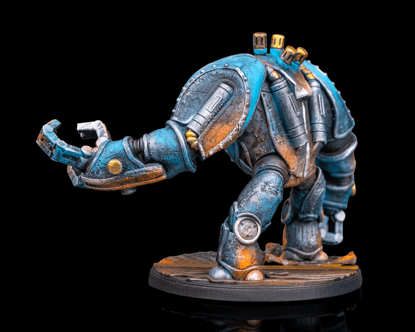 Golden Strider Golem Creature