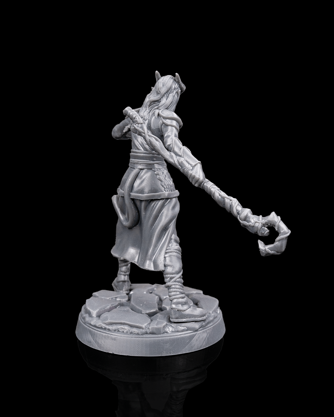Mage Lydia Ashengrove