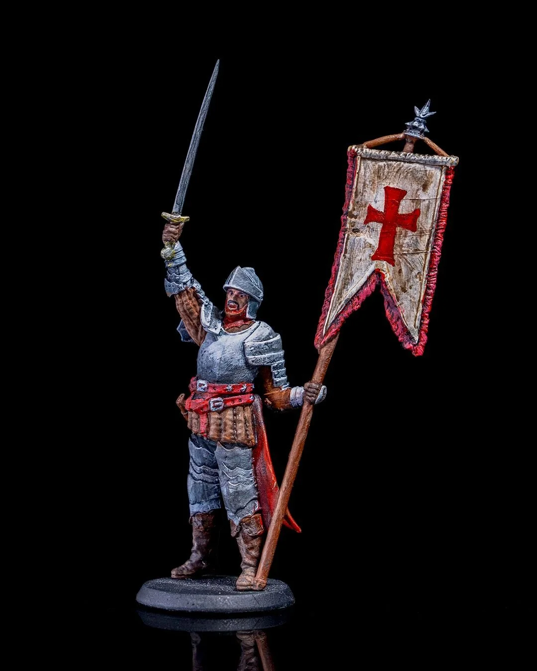 Knight Ravenhold Infantry 03