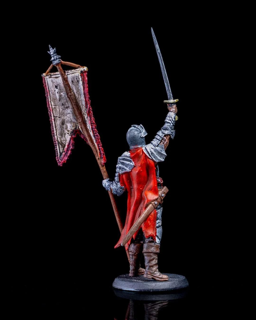 Knight Ravenhold Infantry 03