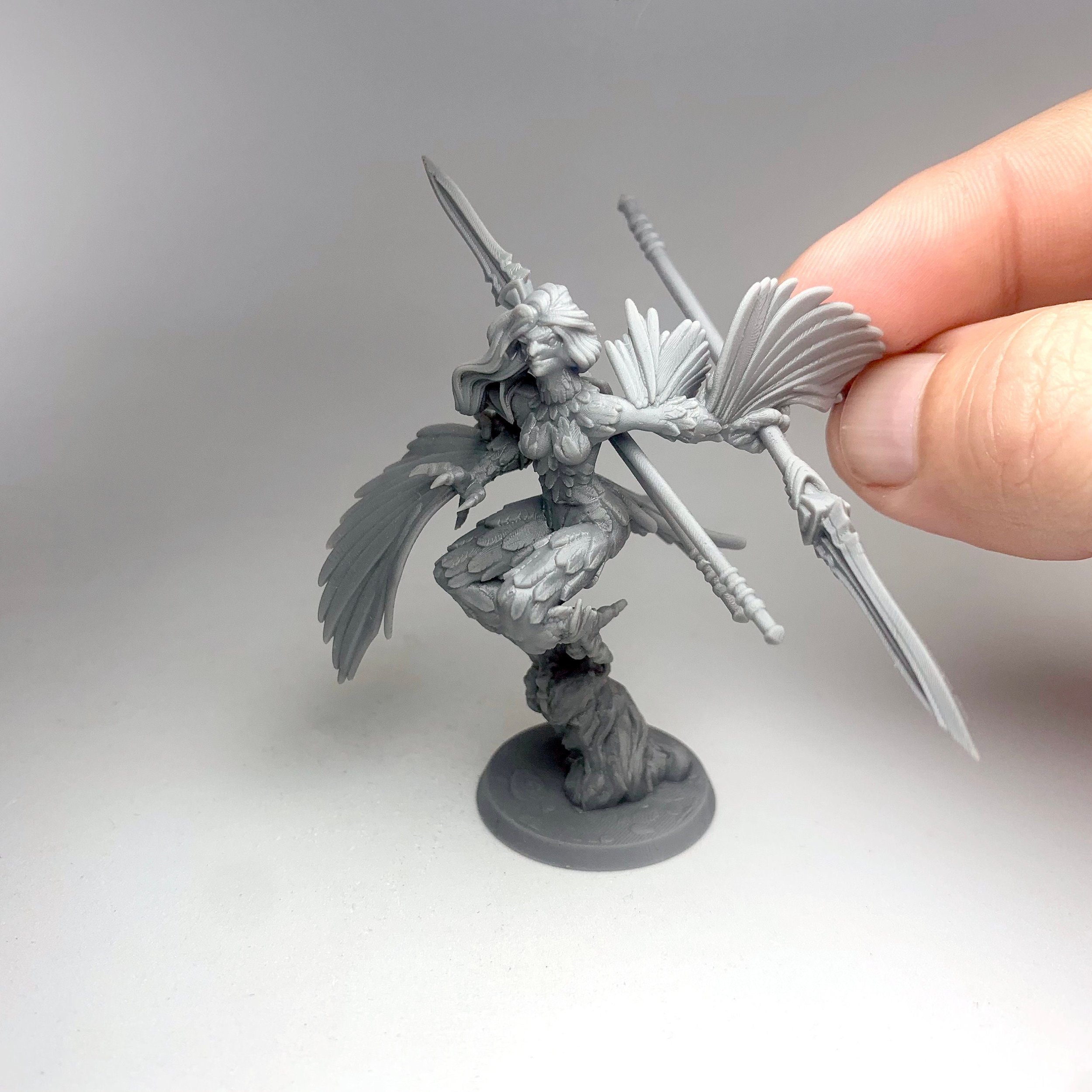 Modular RPG - Swapmini Harpy - Lyvielle - Bundle modular miniature printed by Mythic Forge