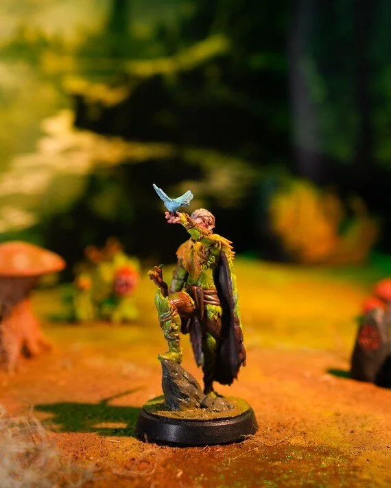 Druid Aelarion Leafheart Hero printed by Mythic Forge, tabletop RPG miniature