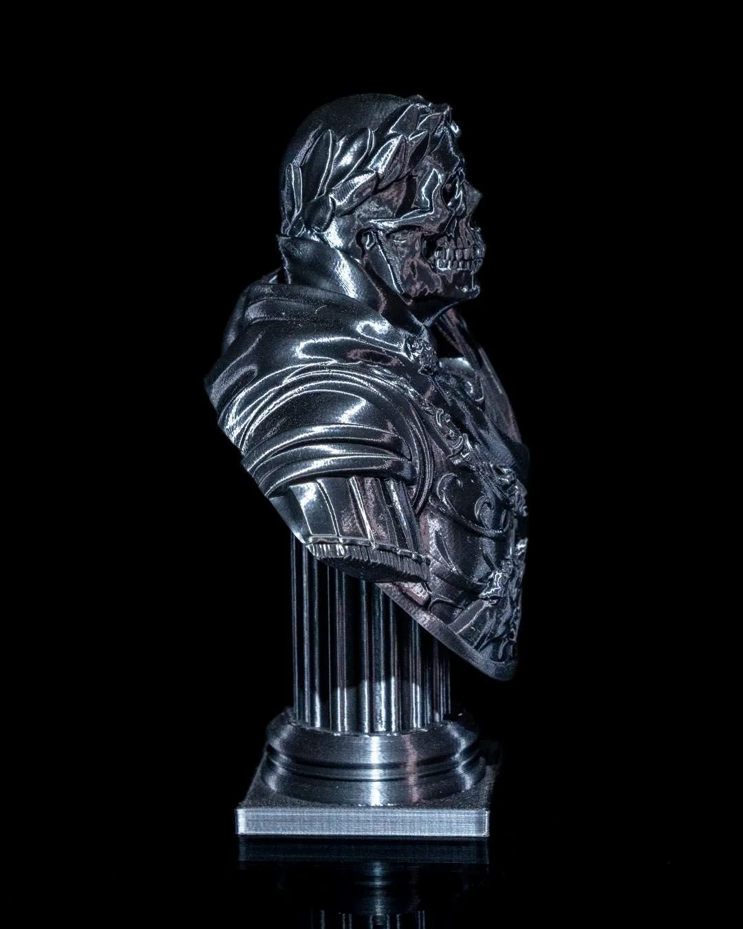 Centurion Bust resin painting bust printed by Mythic Forge