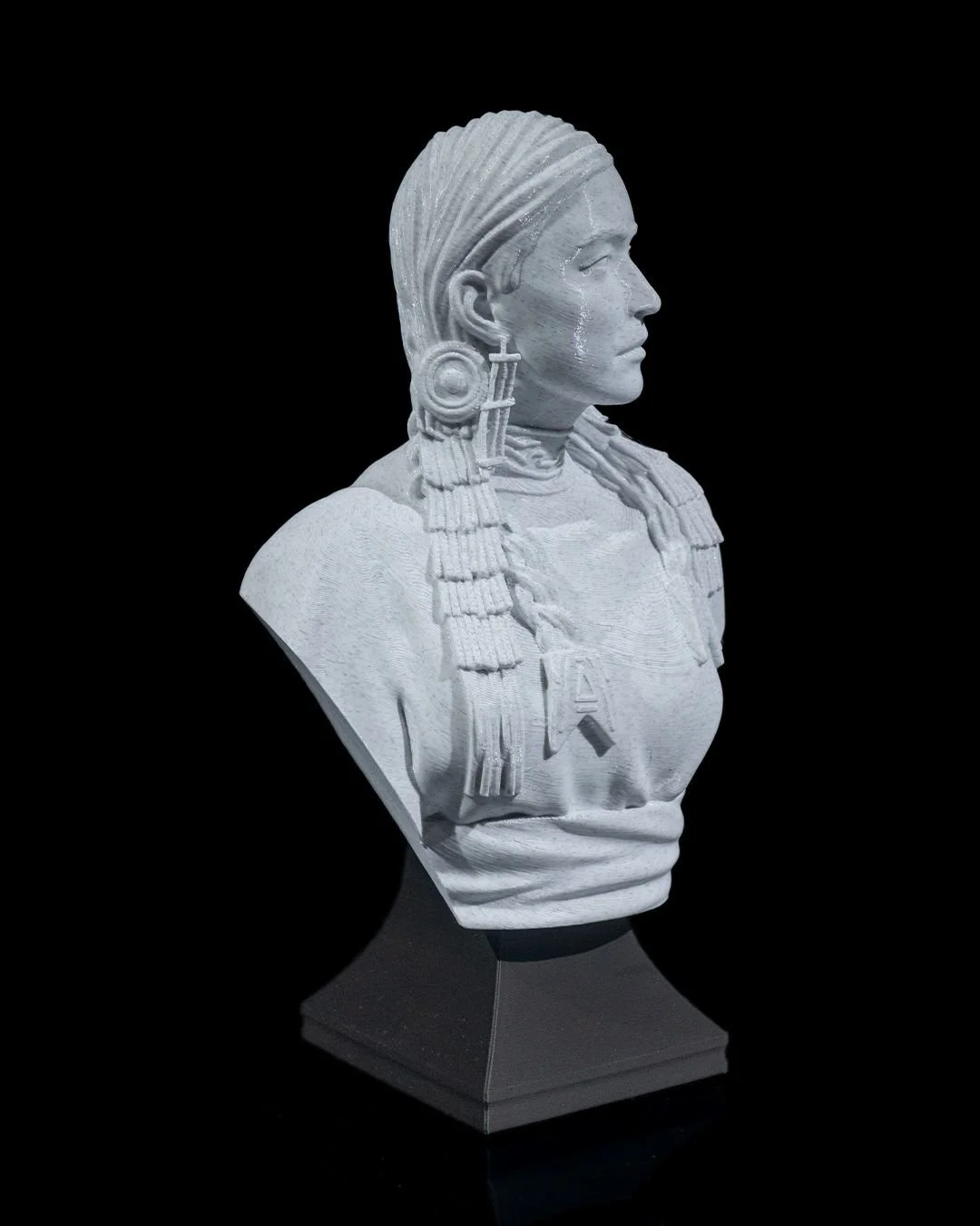 Women of the World Native American Bust resin painting bust printed by Mythic Forge