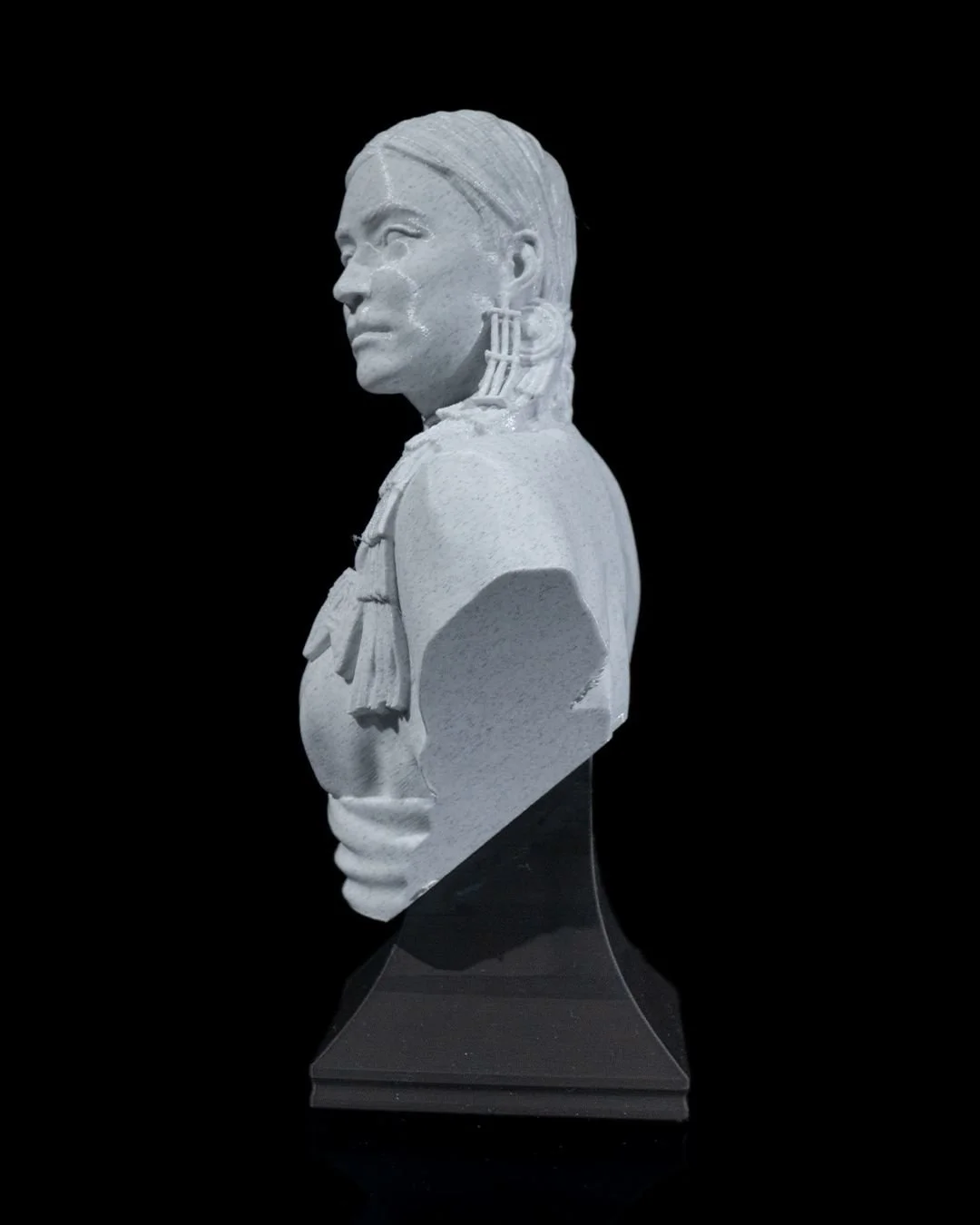 Women of the World Native American Bust resin painting bust printed by Mythic Forge