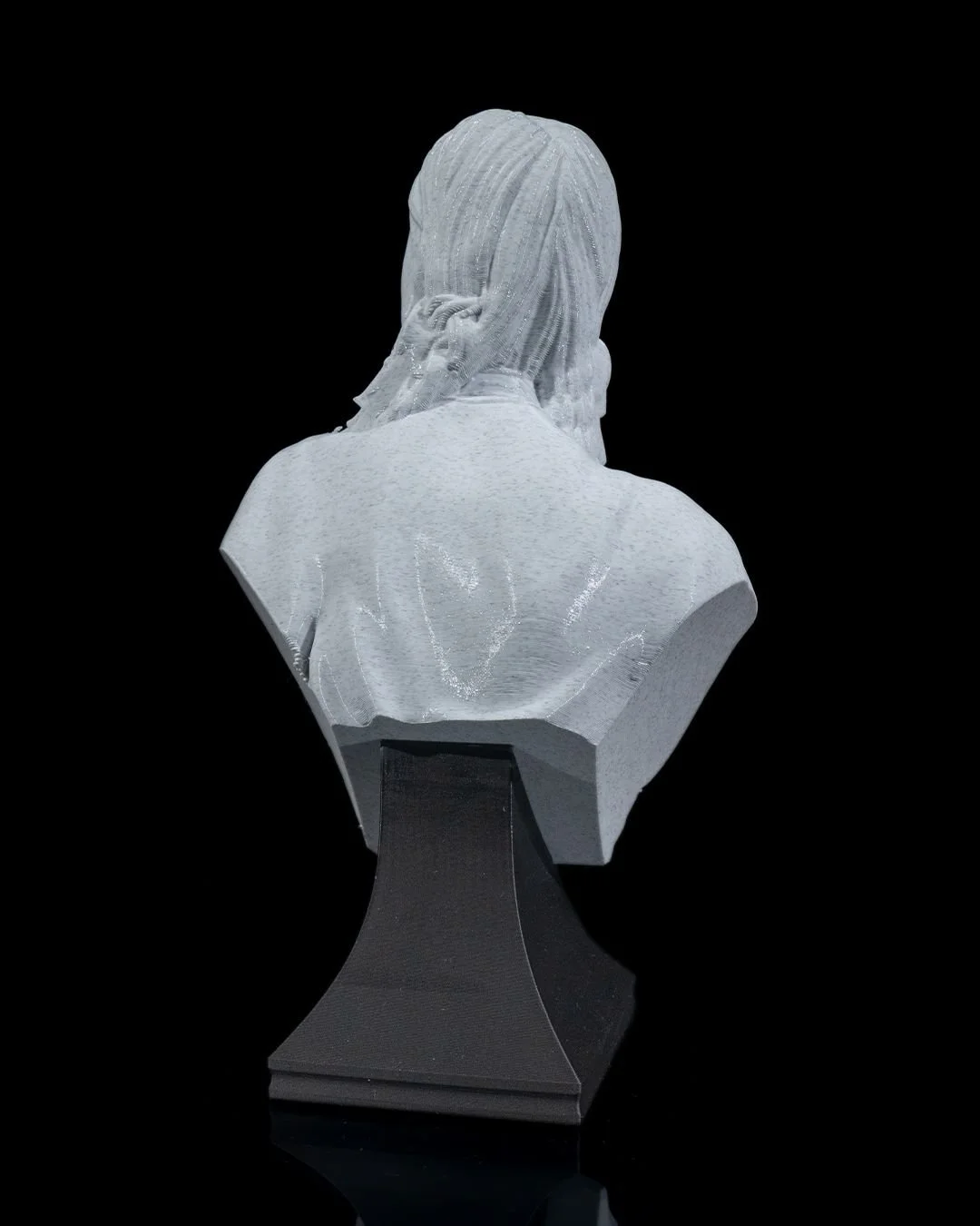 Women of the World Native American Bust resin painting bust printed by Mythic Forge