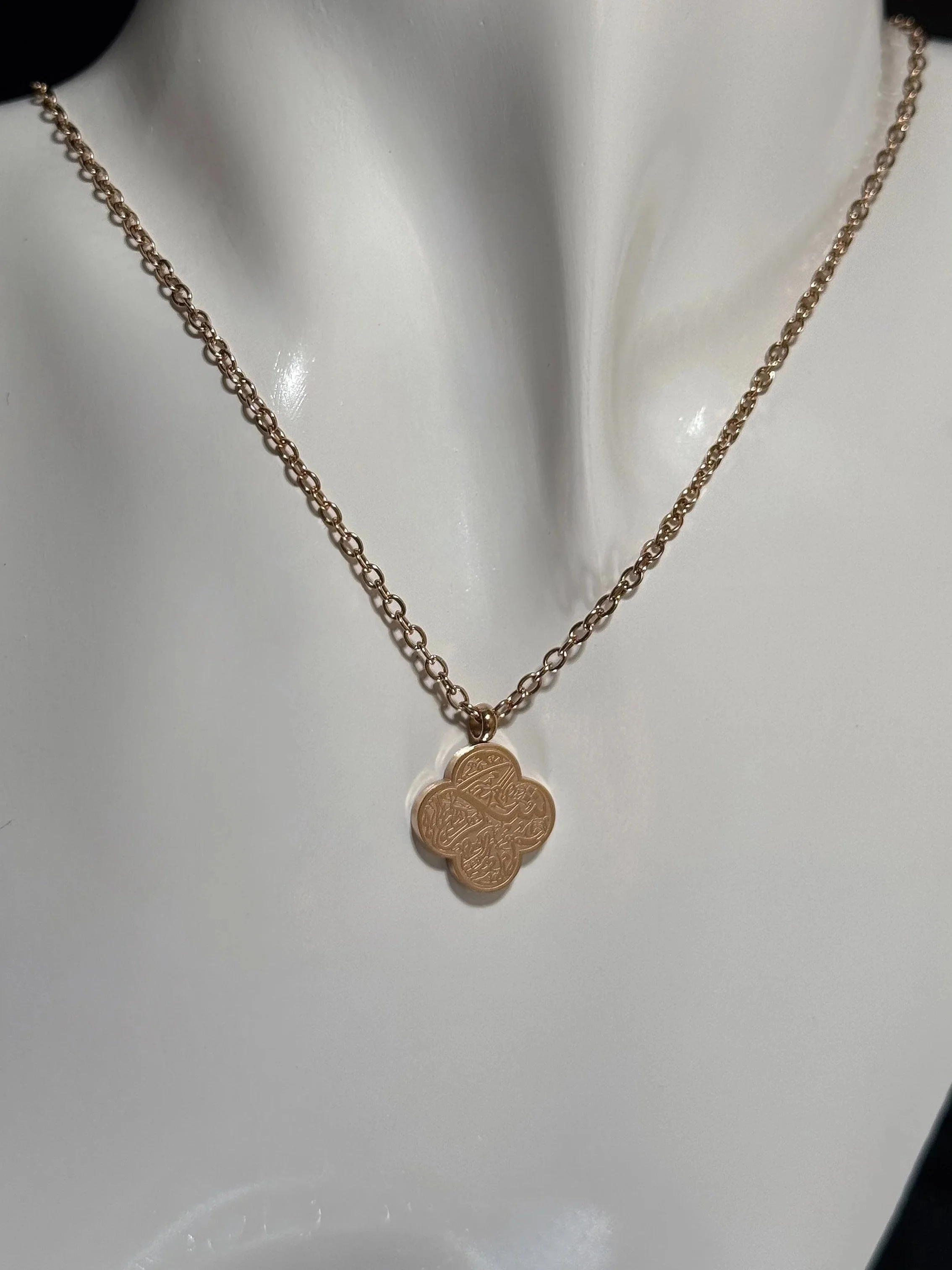 Rose Gold Shukr Necklace - Platinum Plated