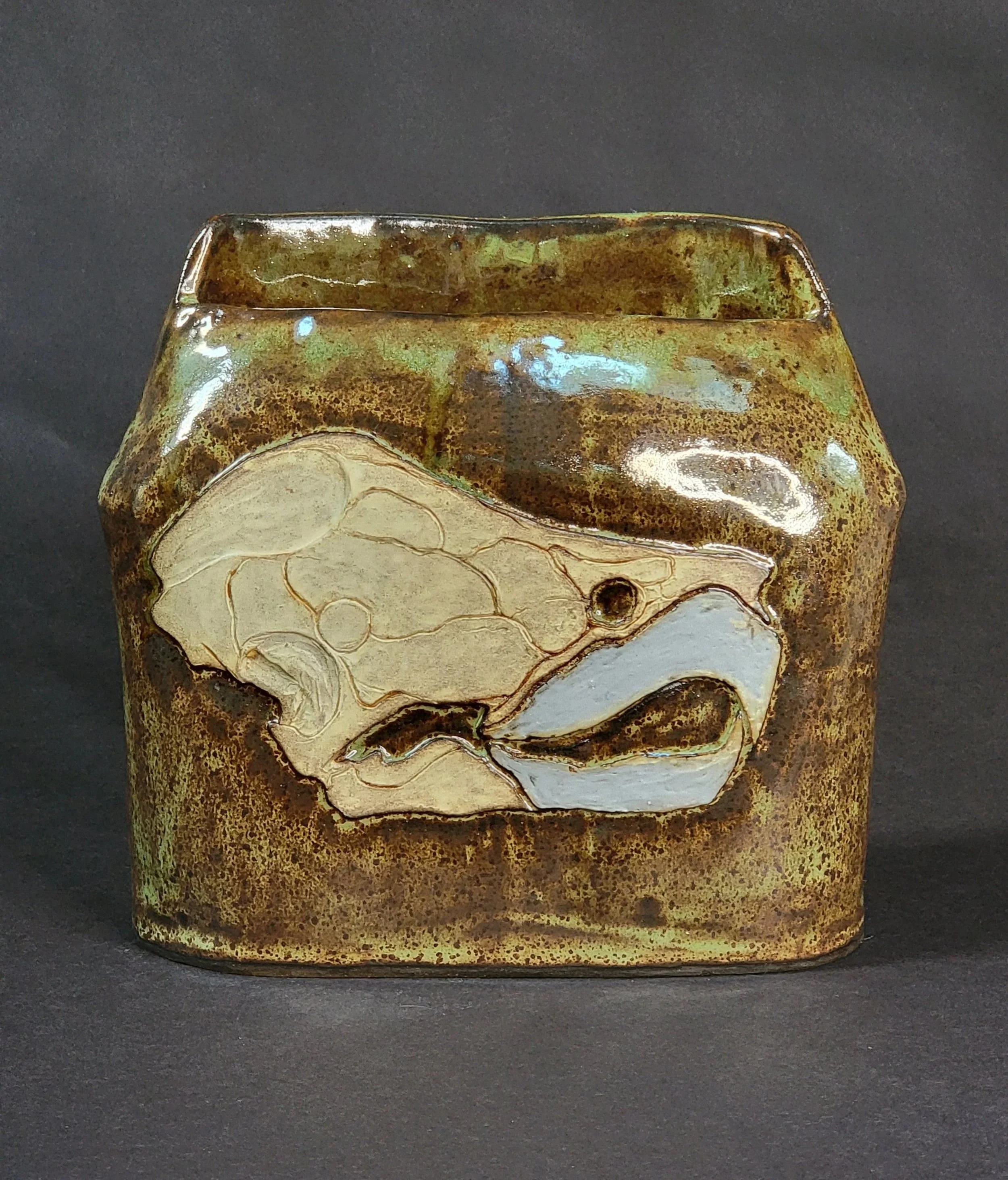 Alligator Snapping Turtle, Vase
