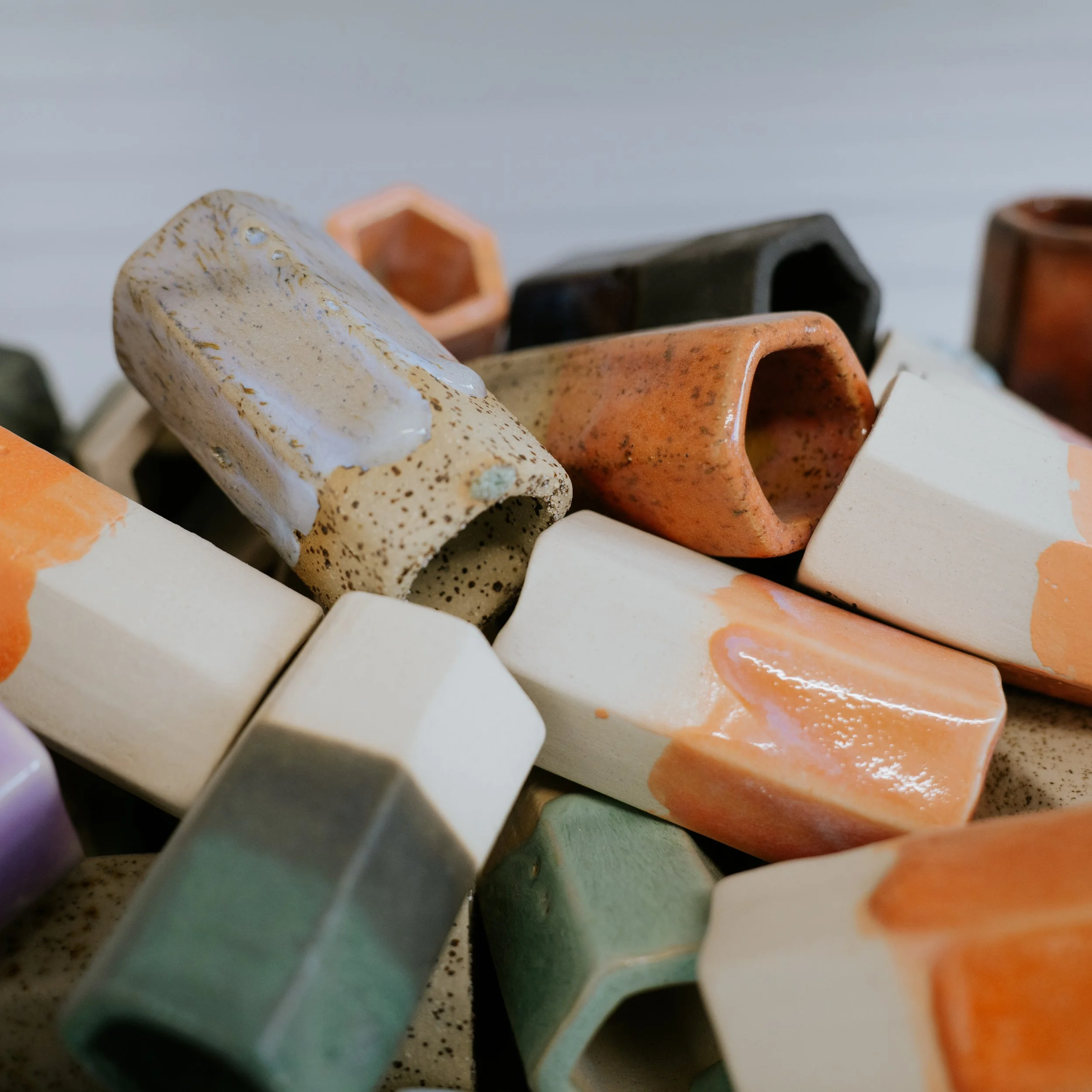 glost-glaze-editorial-test-glazes-photography-kristina-chan-at-et-al.jpg