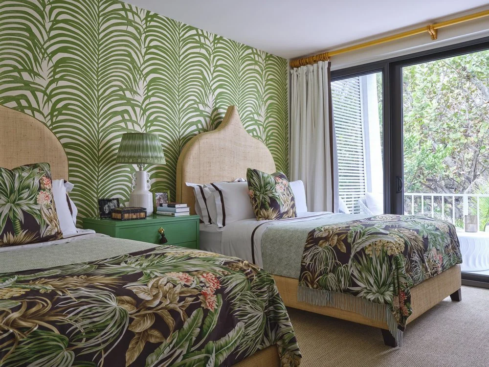 Photo courtesy of Rinfret, Ltd. Interior Design