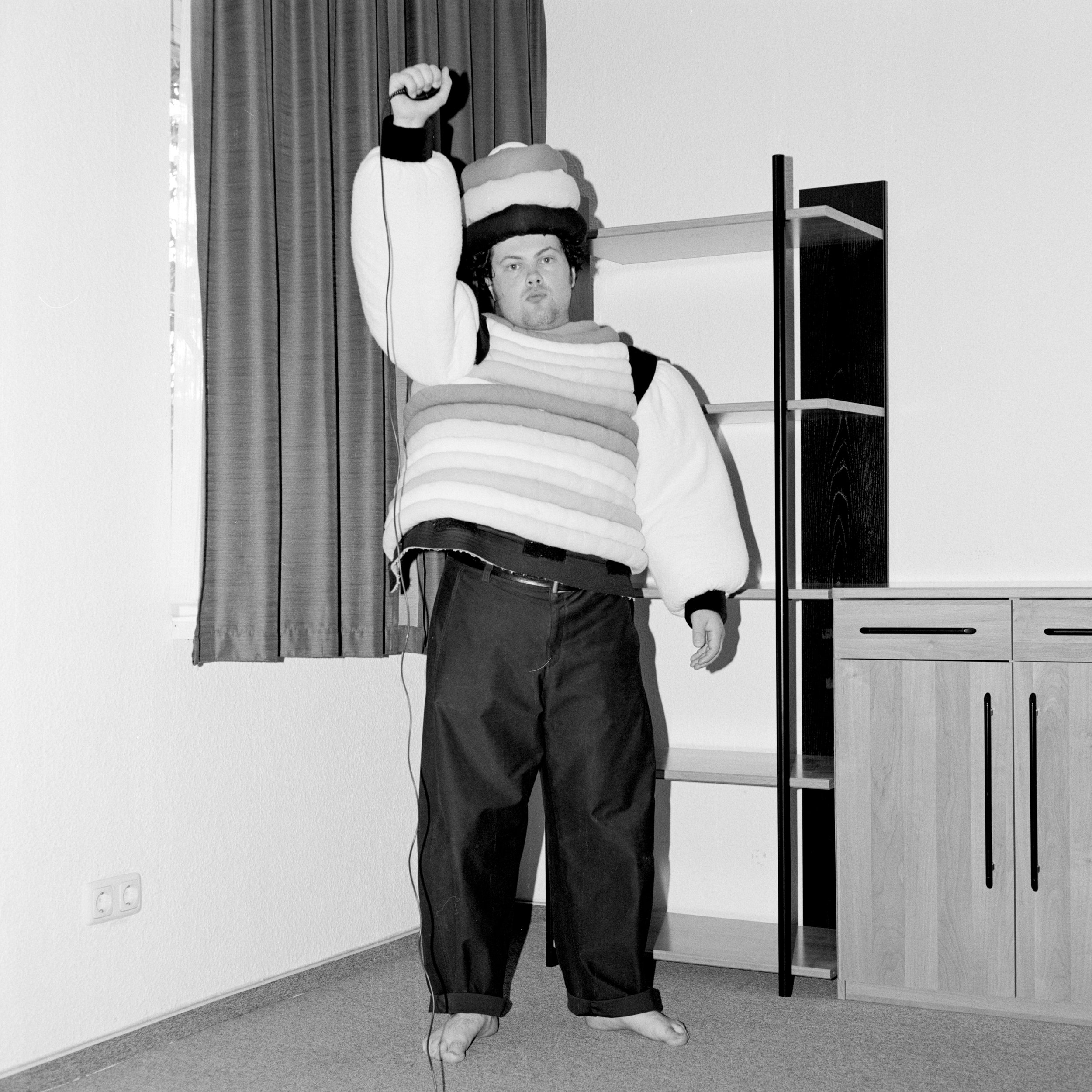 New Bauhaus BW 38.jpg