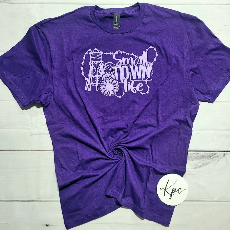 SMALL TOWN LIFE TSHIRT
