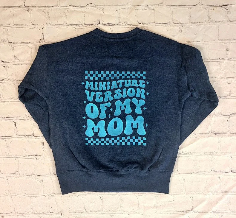MINI VERSION OF MY MOM