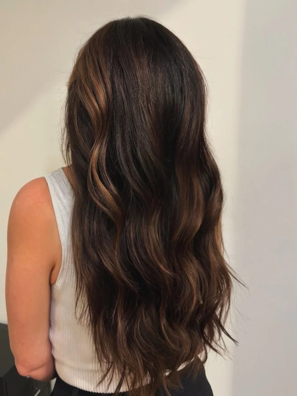 A S H L E Y ✨

Colour, Cut + Style by @nicholasbernardhair 

What to ask for: 

Colour: Soft dimensional balayage with warm caramel tones. 

Cut: Long layers finished with a soft undone wave 

Booking link in bio
Save this post for your next appointm