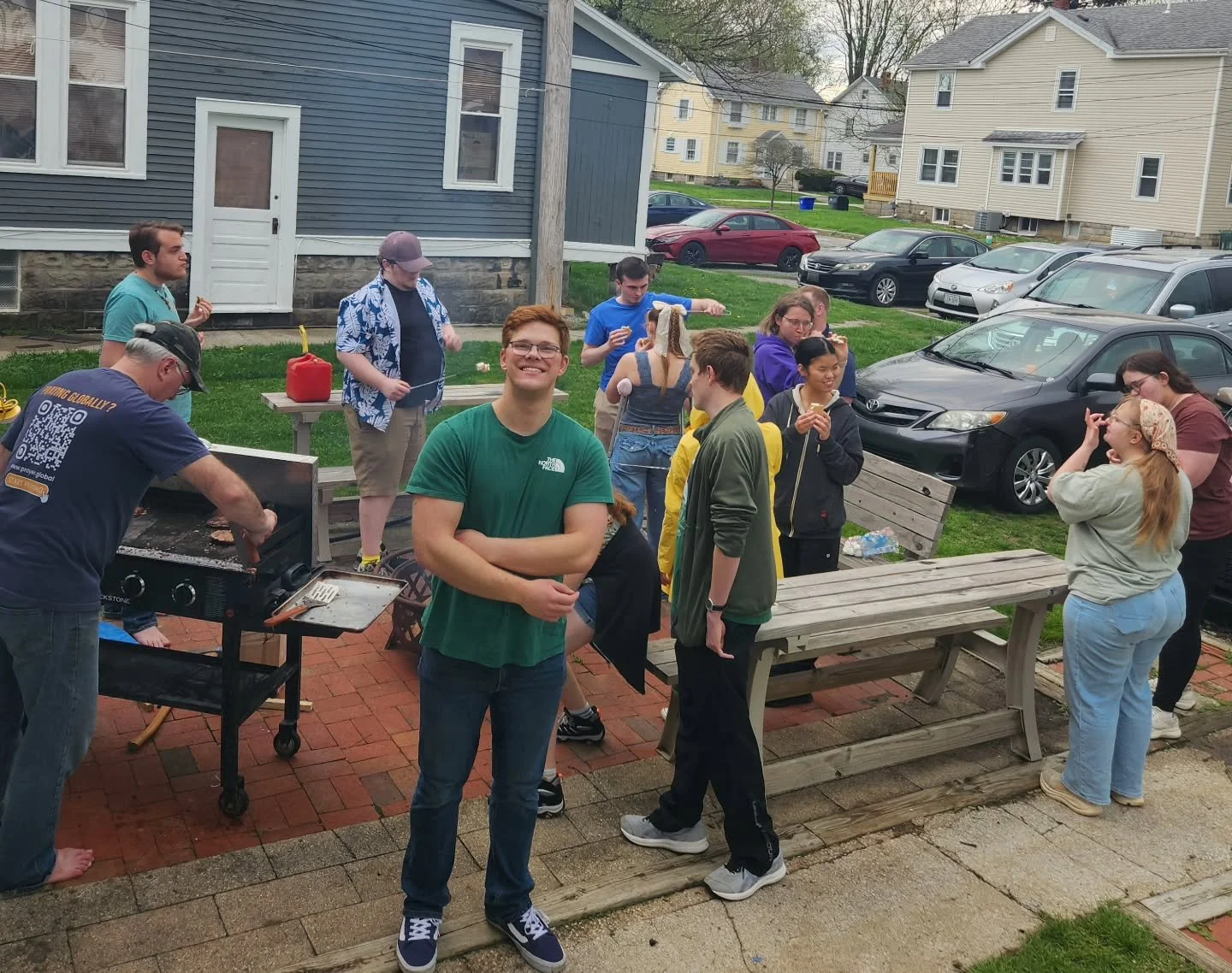 Last week, the weather caused us to eat s'mores BEFORE dinner! Today's.weather is PERFECT! Join us for our last Dinner and Bible study of the semester! We will eat dinner at the house at 6 and go on location for our last meeting at 7!.DM for details 