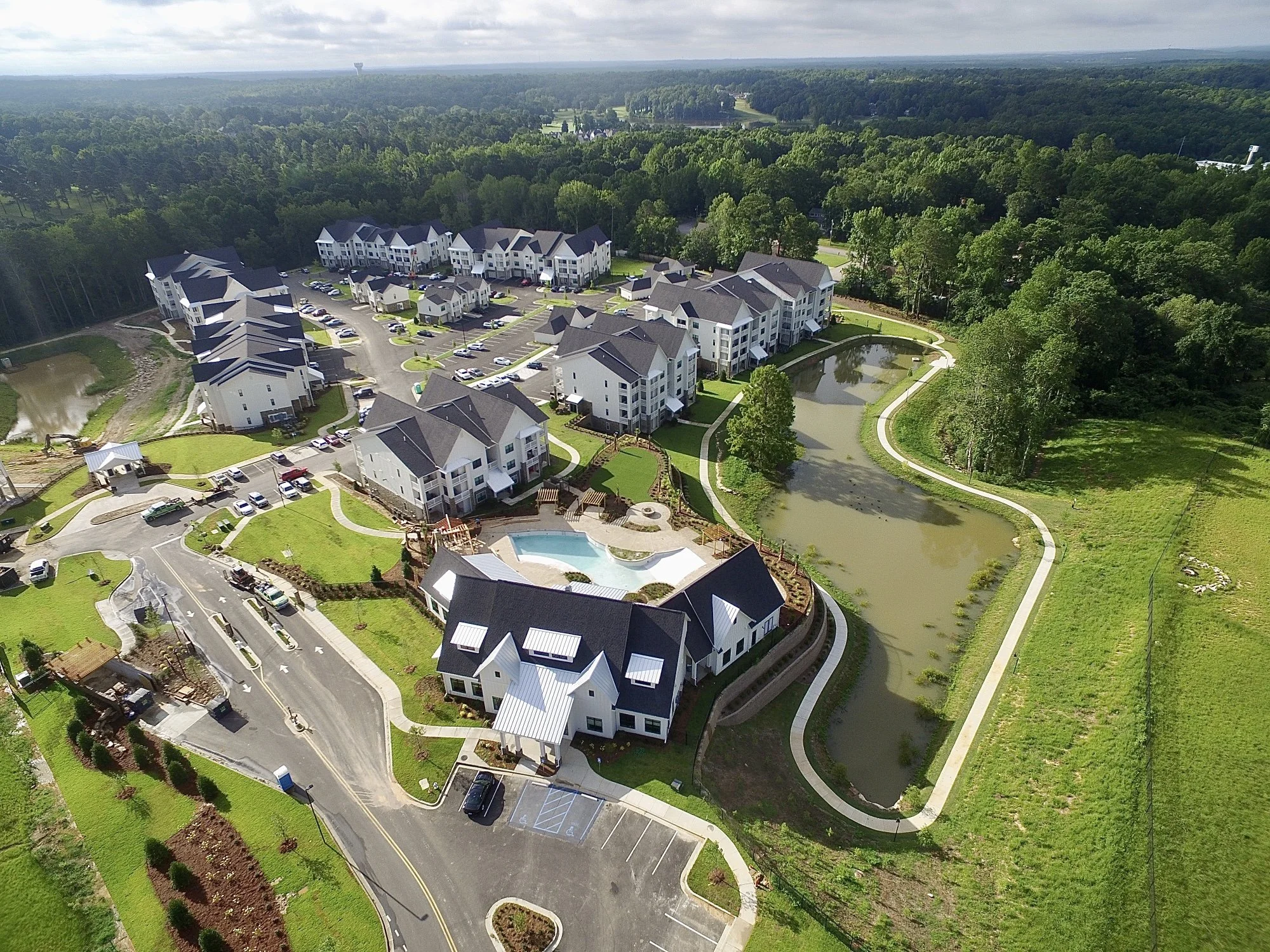 Overhead shot of the various building and roads that make up The Glenn multifamily apartment complex - Auburn, AL