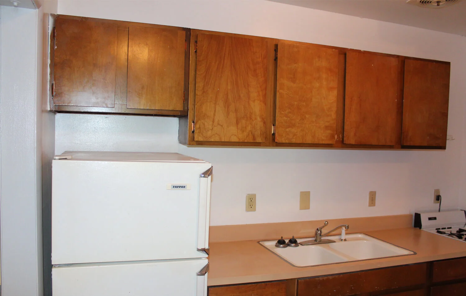 Before the kitchen renovation at 421 West - Athens, GA