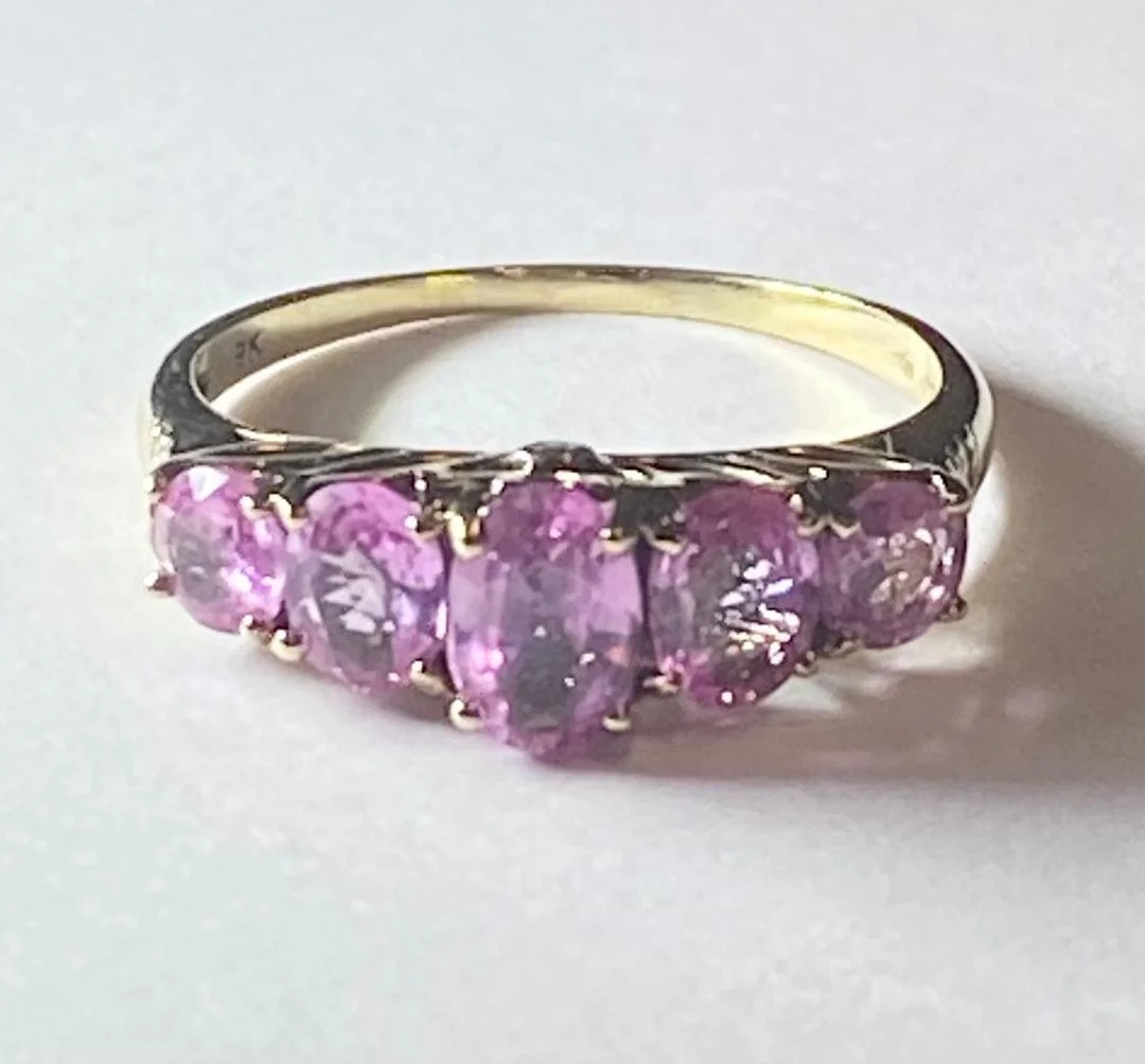 STUNNING 9ct GOLD PINK TOPAZ & DIAMOND RING