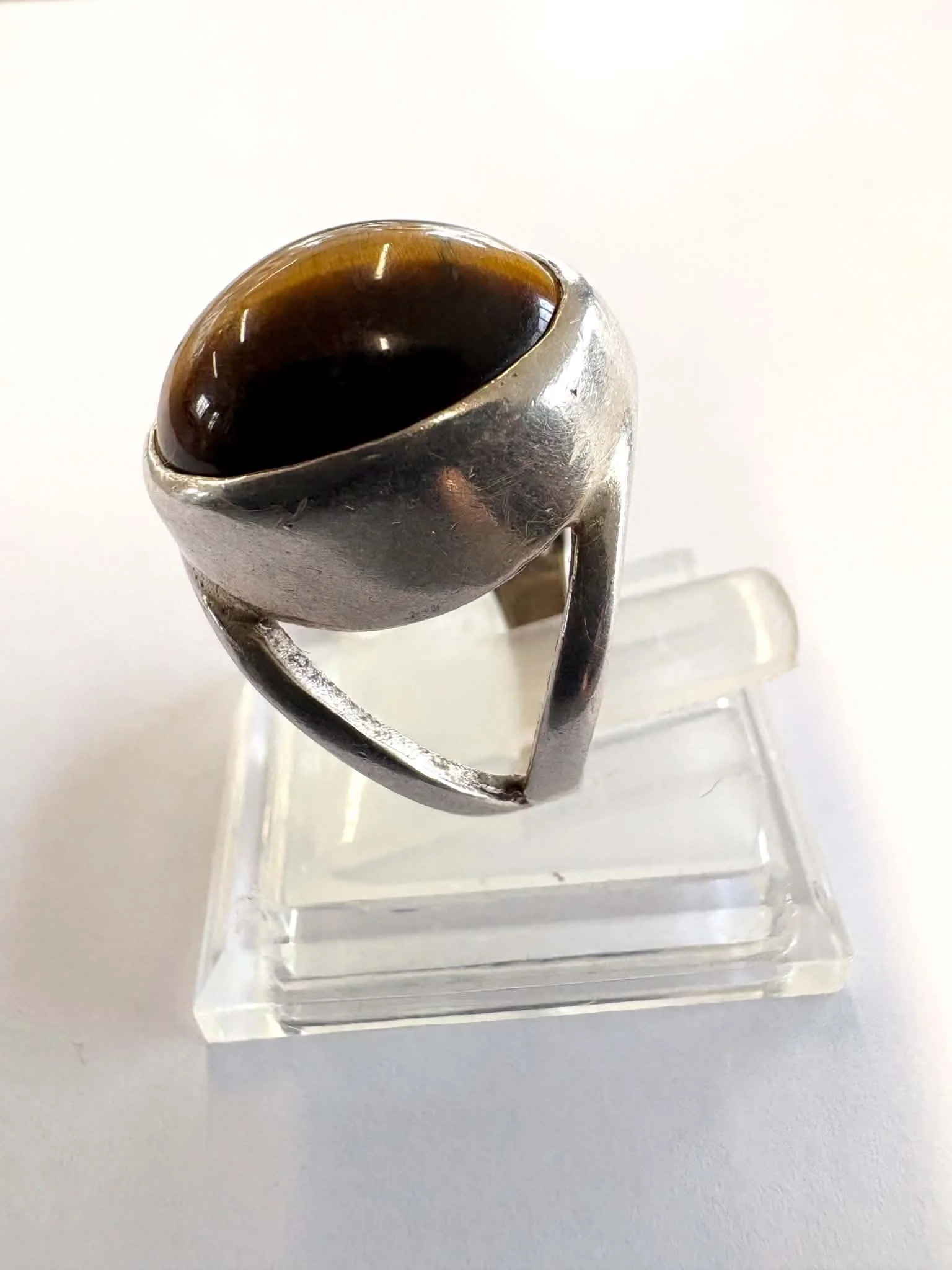 VINTAGE SILVER 925 TIGERS EYE RING