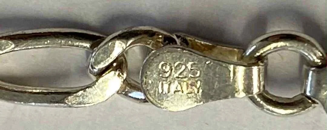 VINTAGE ITALIAN SILVER FIGARO CHAIN