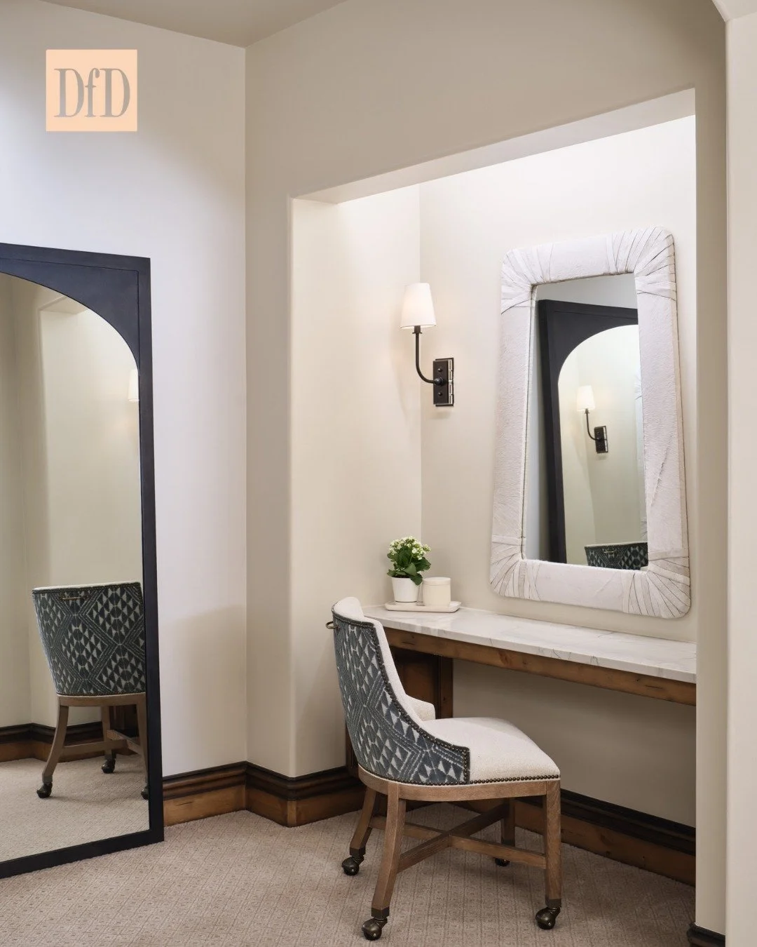 Every corner deserves its moment.
Especially this one.

@bootranchtx
Photo: @andreacalo
Builder: @dmbcustomhomes
.
.
.
#DesignWithPurpose #ModernElegance #InteriorDetails #LuxuryInteriors #ThoughtfulDesign