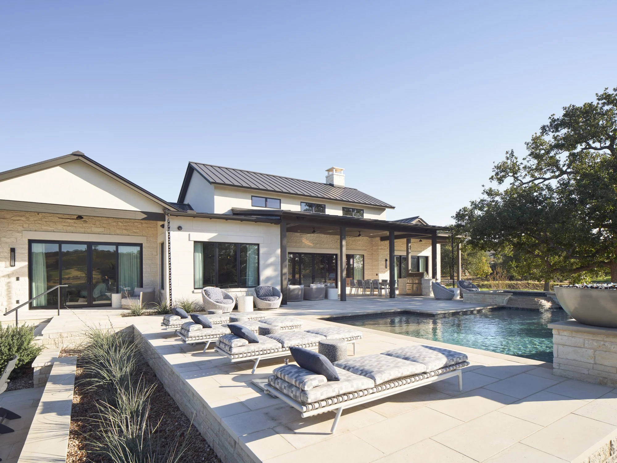 2 Andrea_Calo_21830_w.jpg